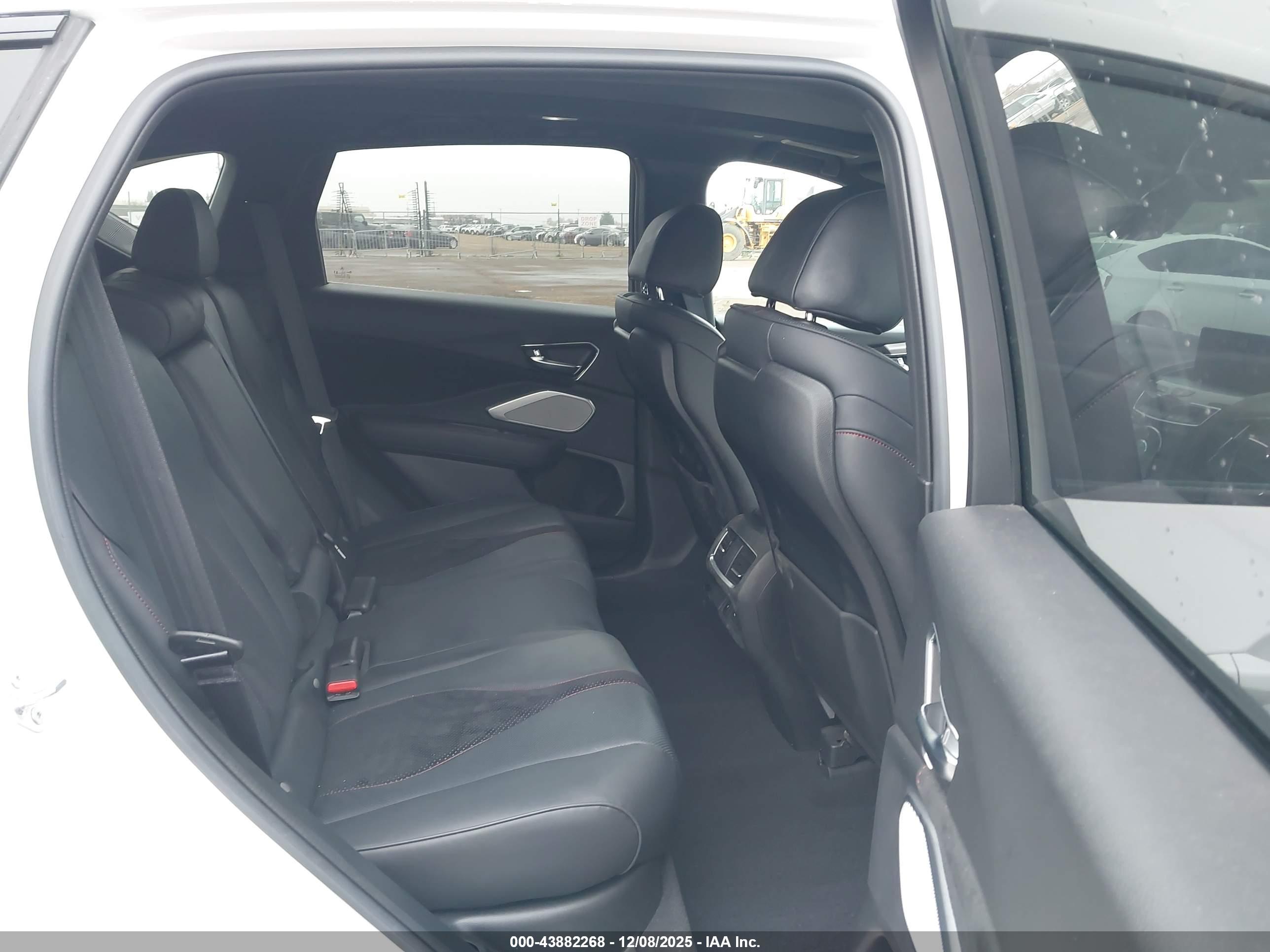 ACURA RDX image 8