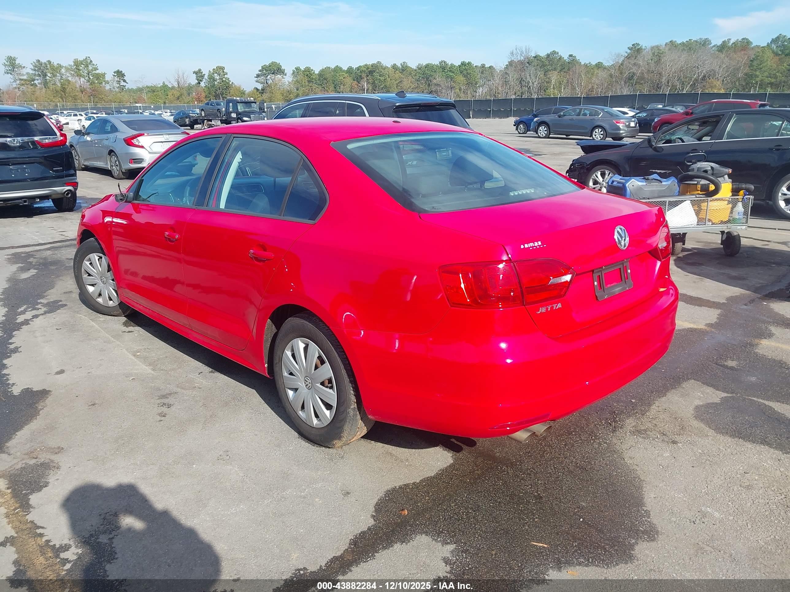 VOLKSWAGEN JETTA image 3