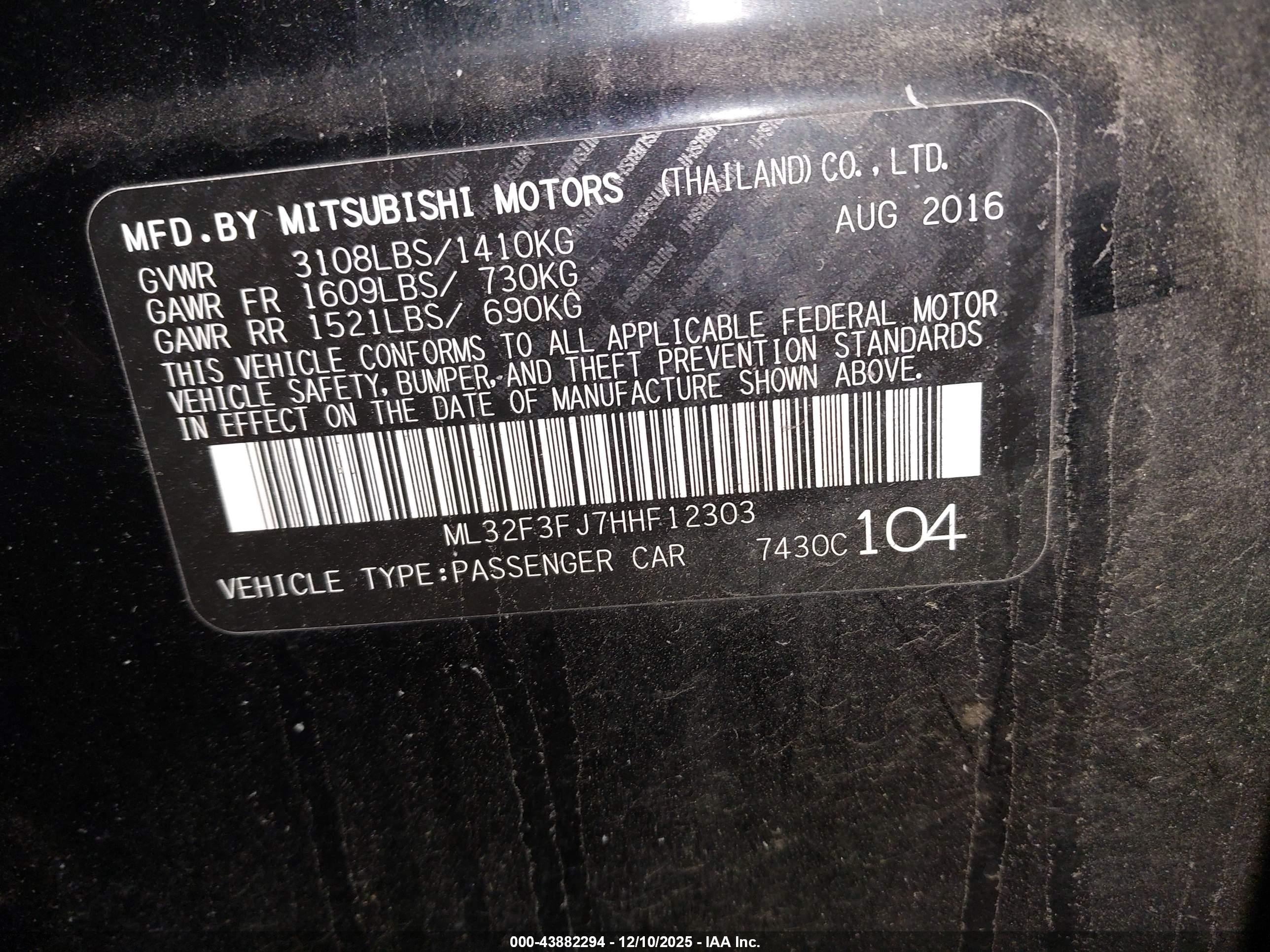 MITSUBISHI MIRAGE image 9