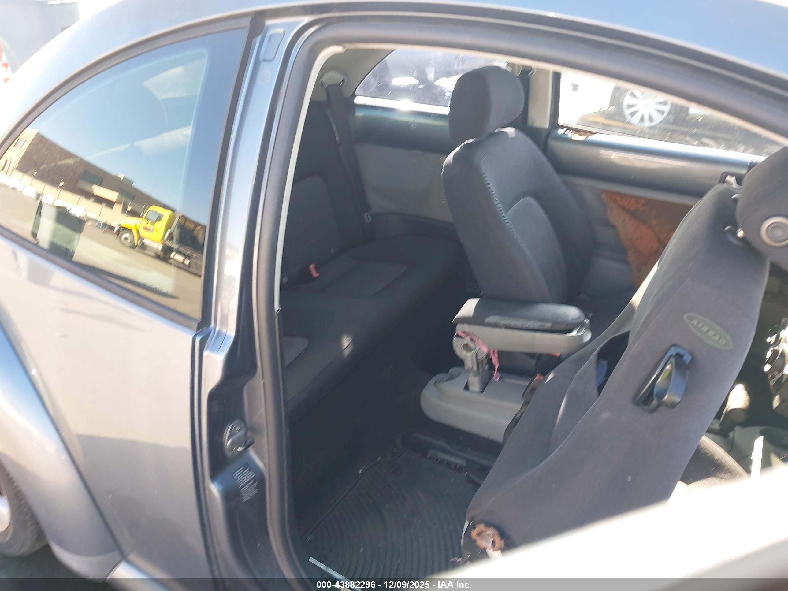 VOLKSWAGEN NEW image 8