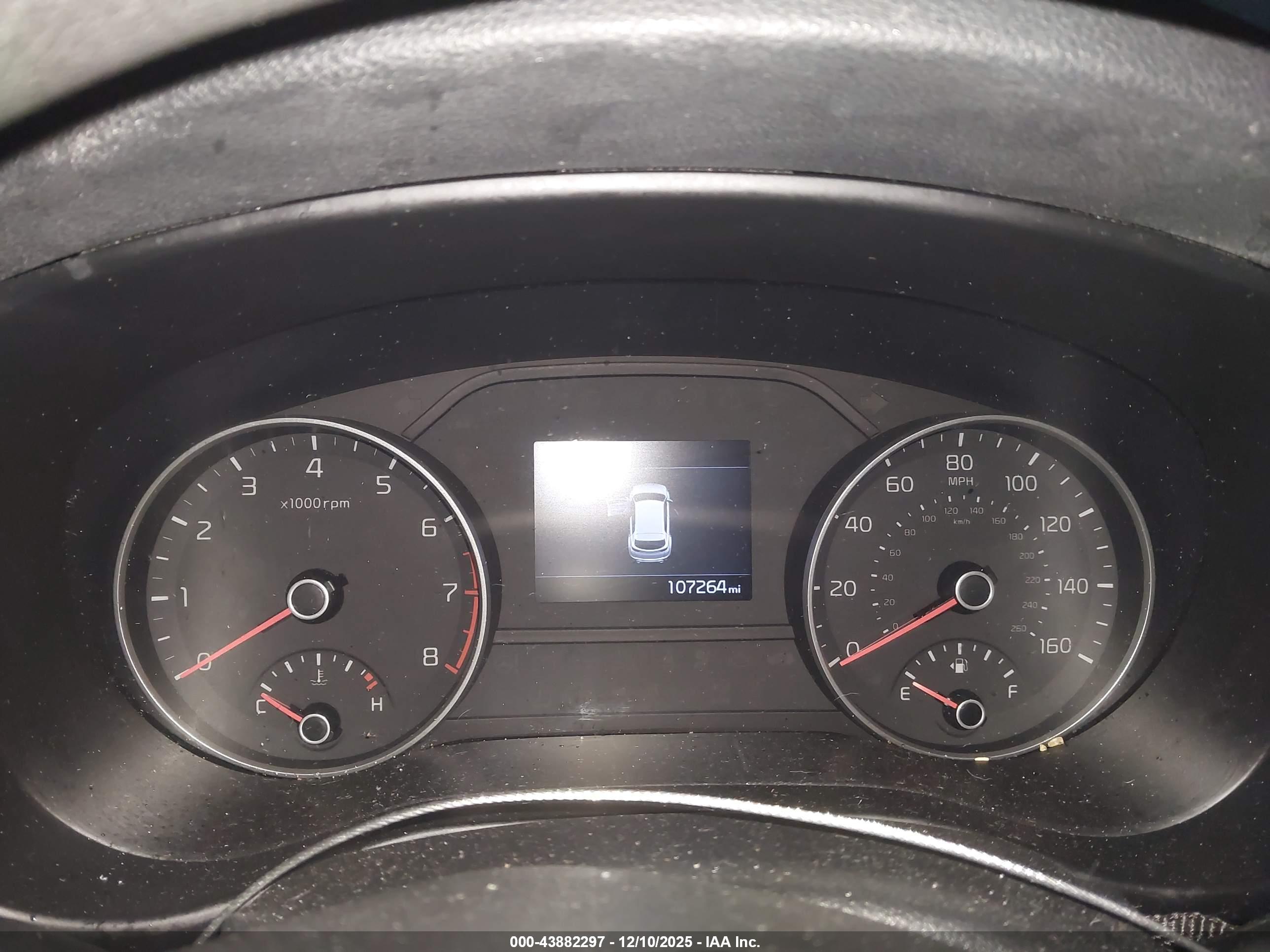 KIA SPORTAGE image 7