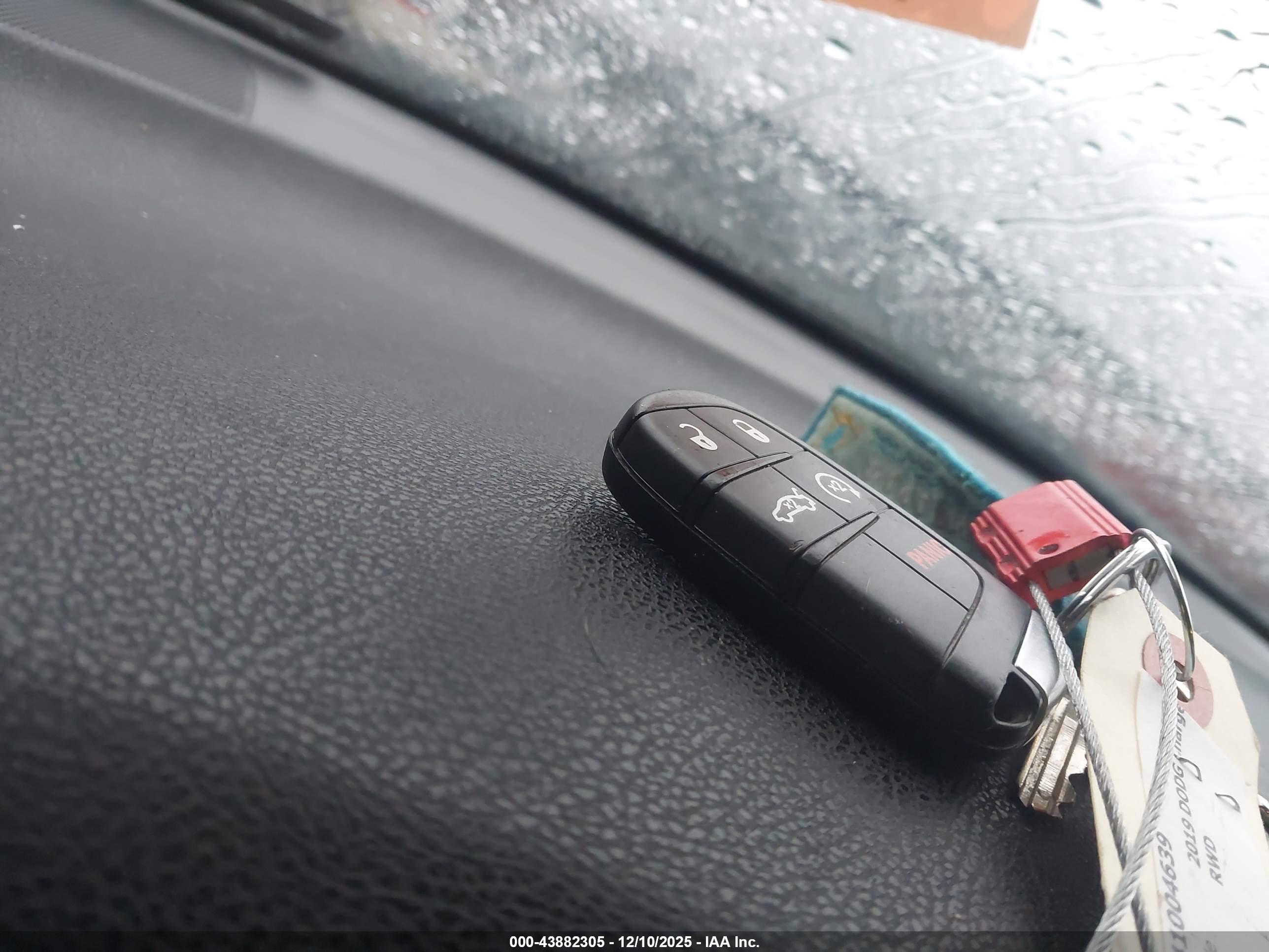 DODGE CHARGER image 11