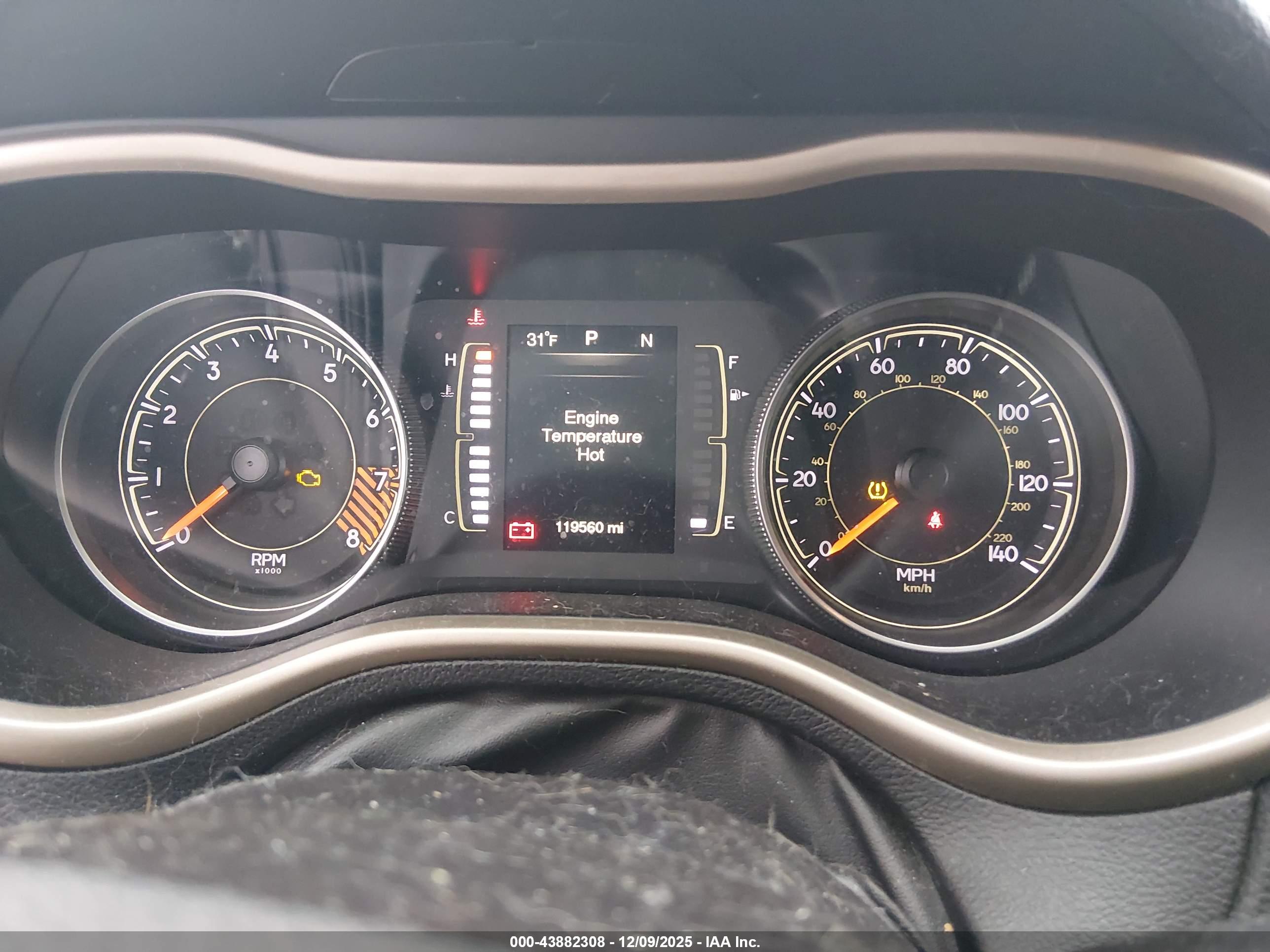 JEEP CHEROKEE image 7