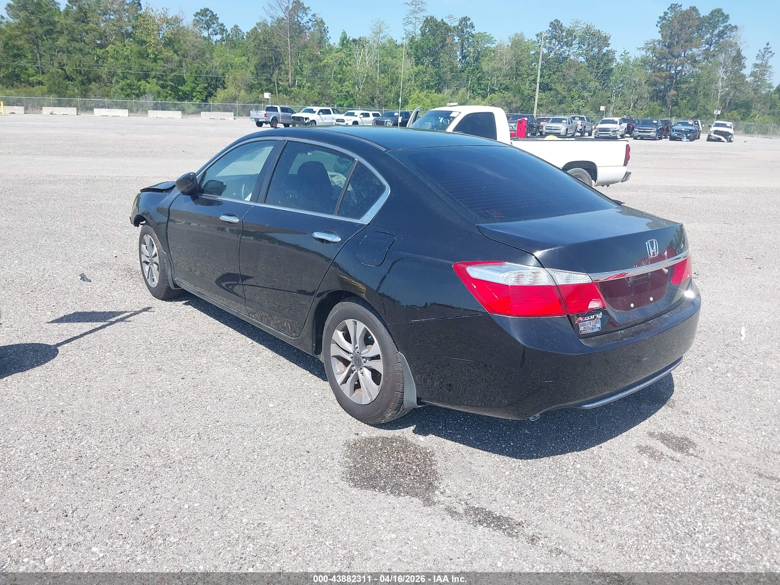 HONDA ACCORD image 3
