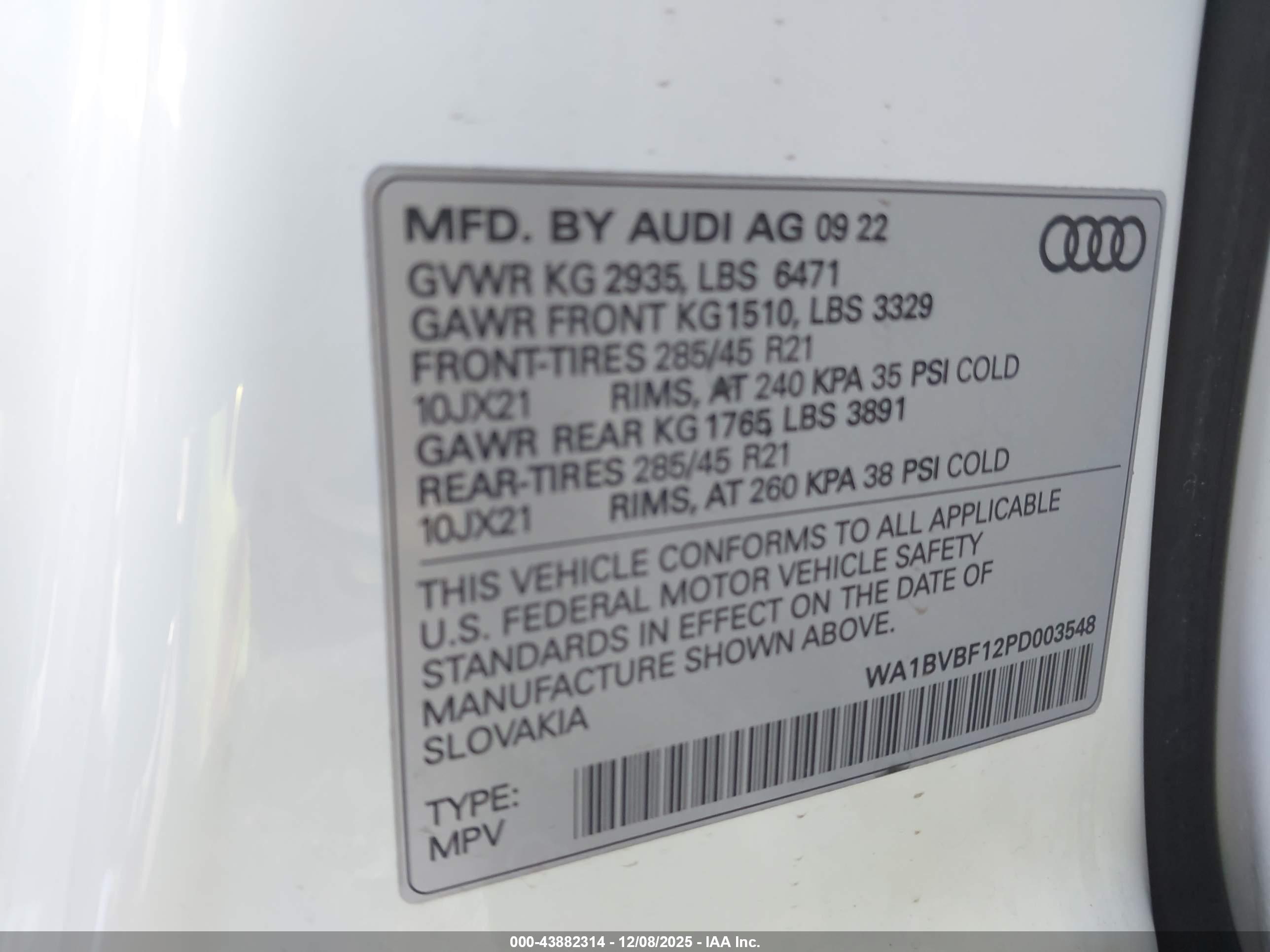 AUDI Q8 image 9