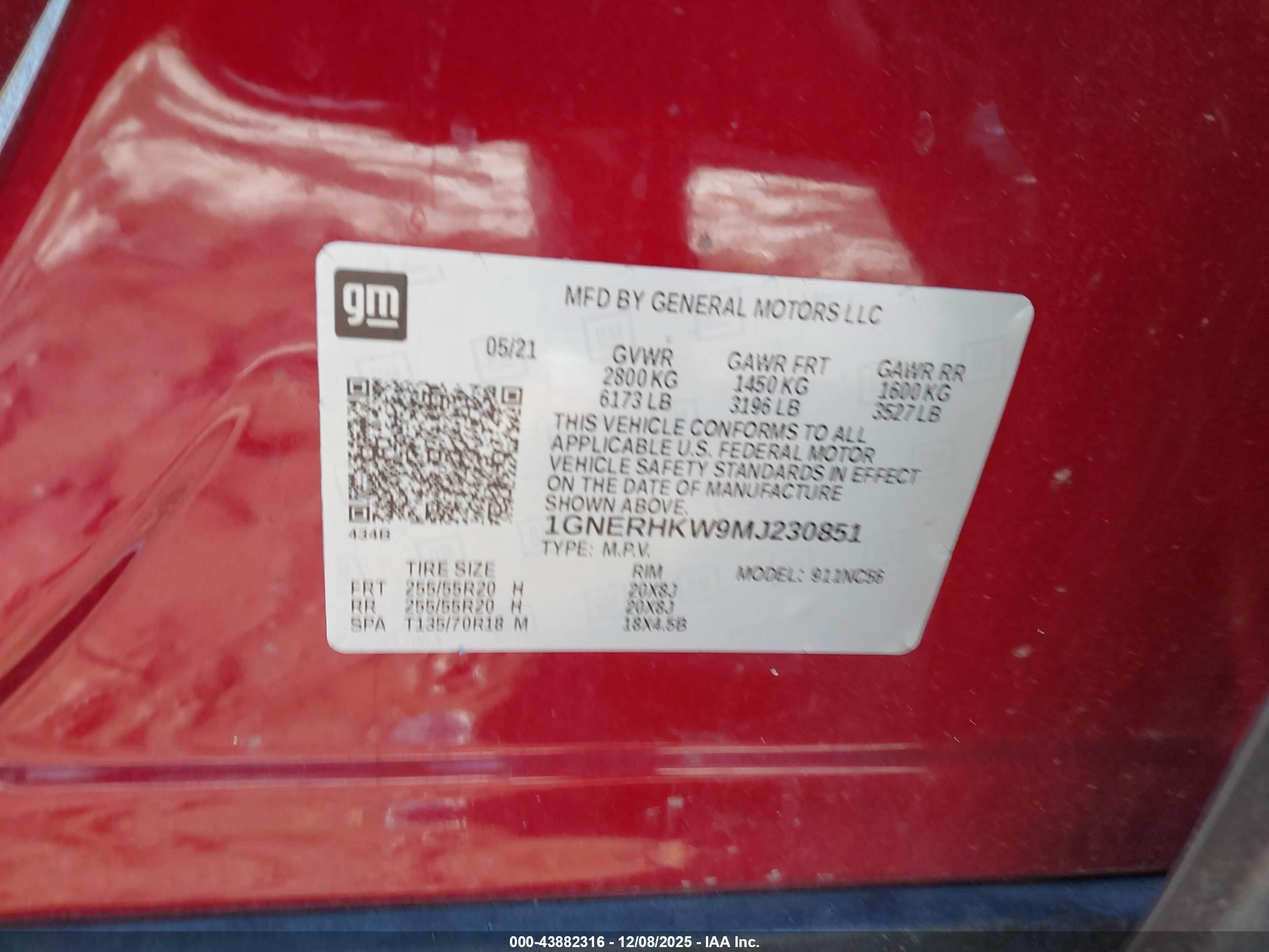 CHEVROLET TRAVERSE image 9