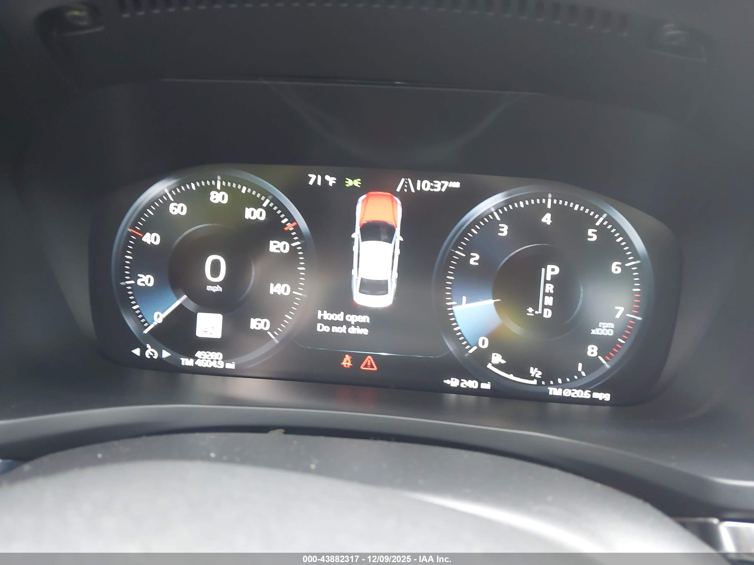 VOLVO S60 image 7