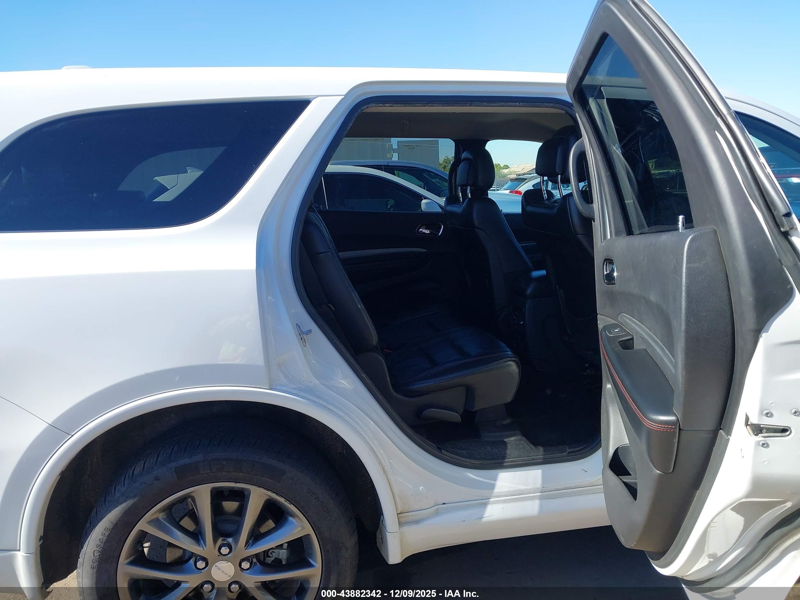 DODGE DURANGO image 8