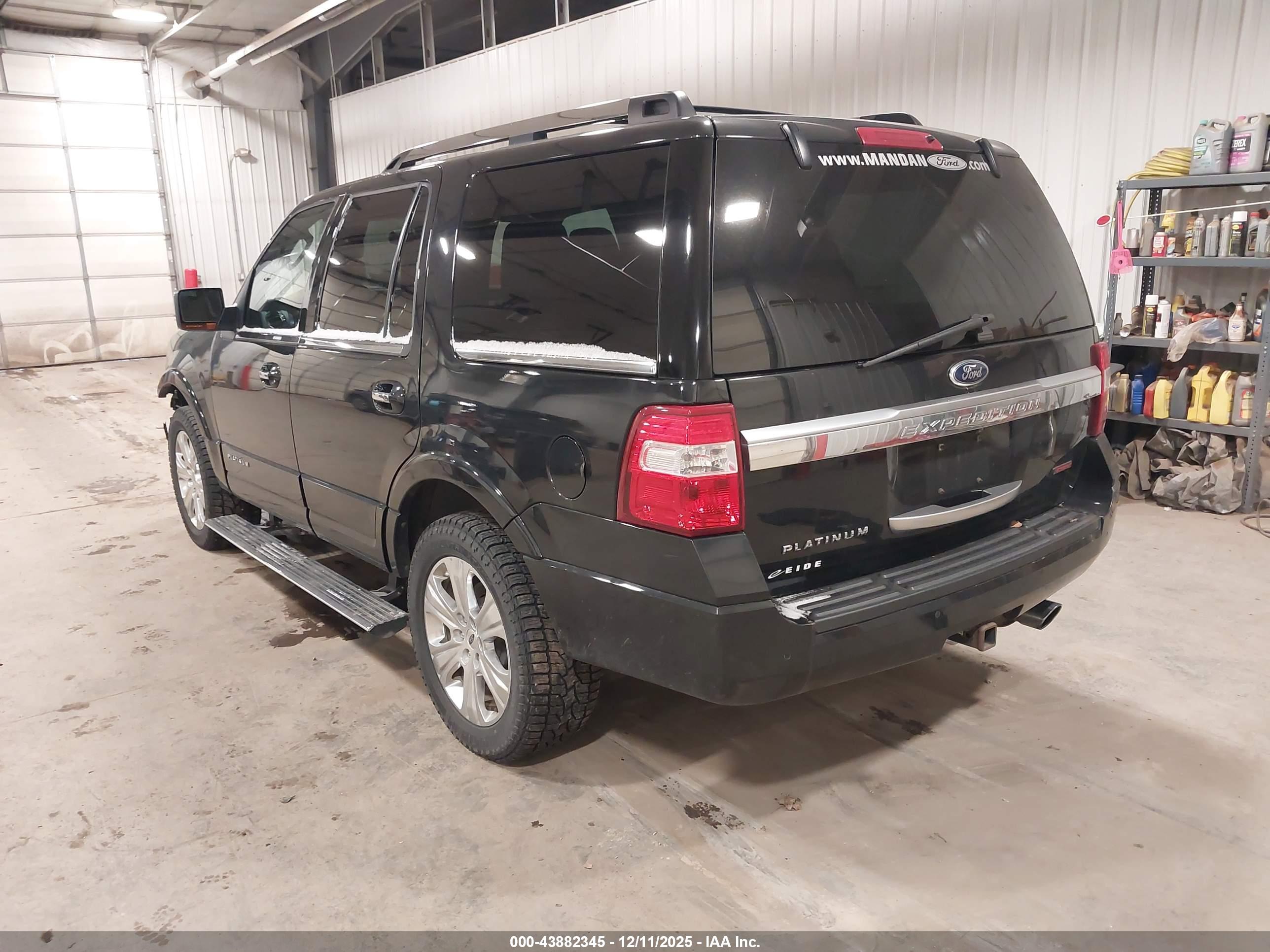 FORD EXPEDITION image 3