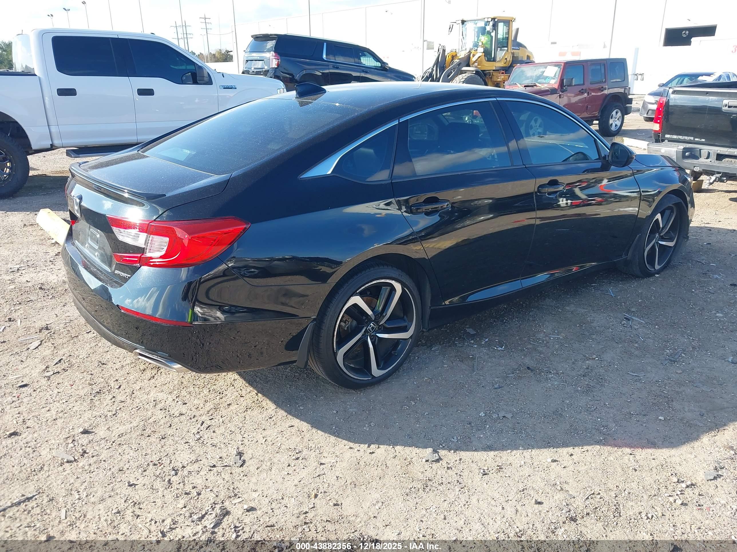 HONDA ACCORD image 4