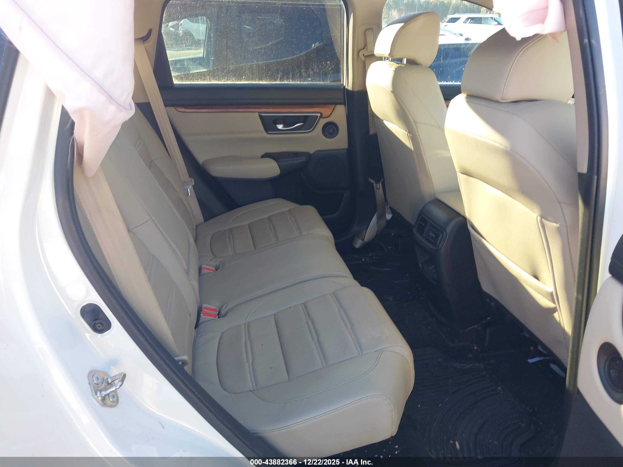 HONDA CR-V image 8