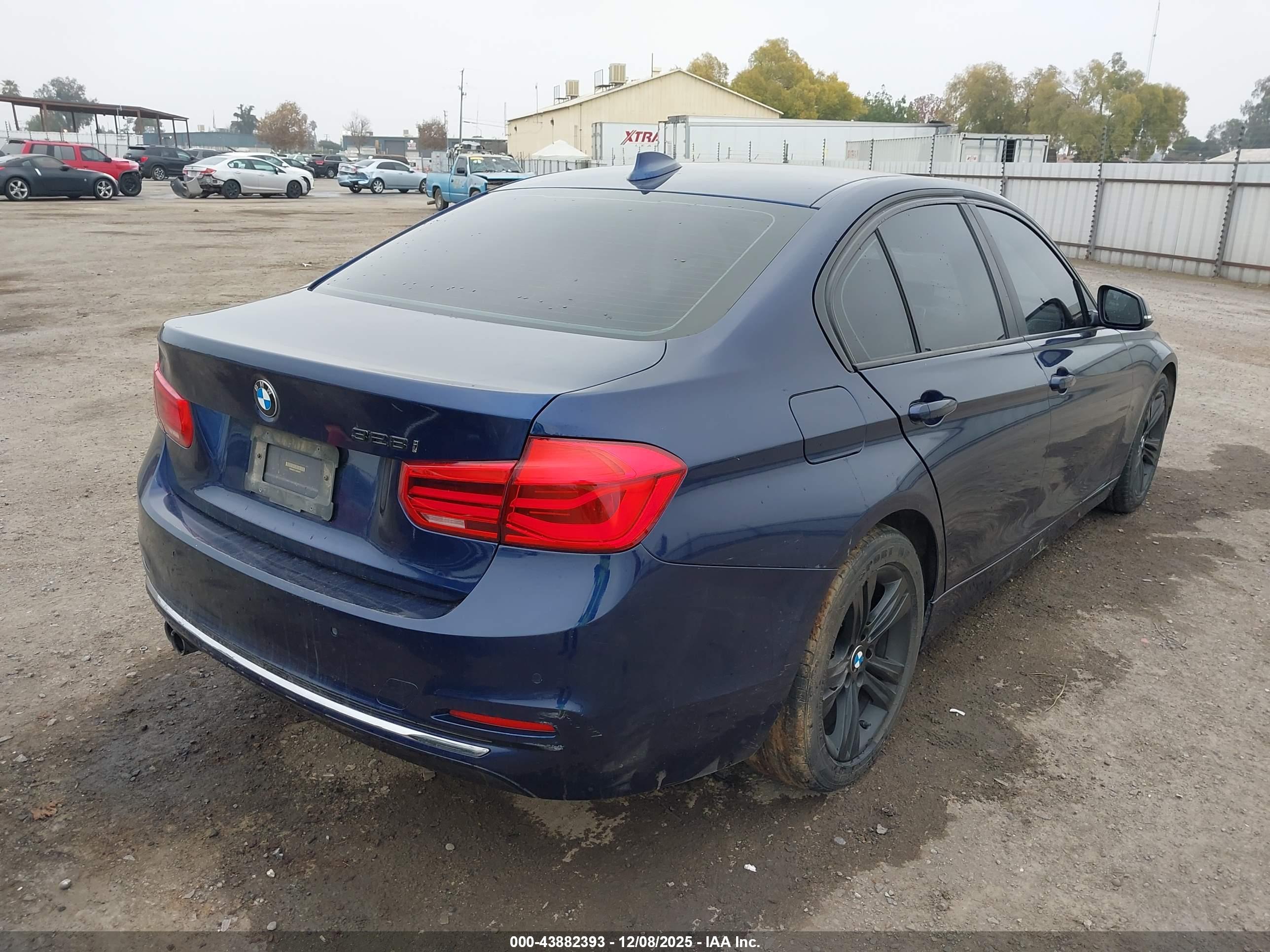 BMW 328I image 4