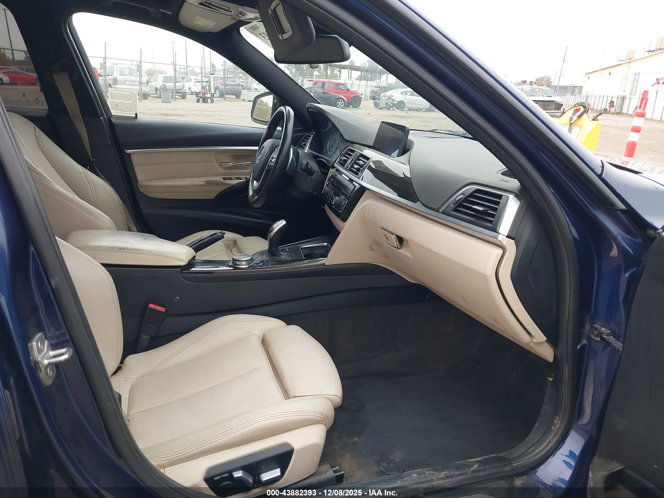 BMW 328I image 5