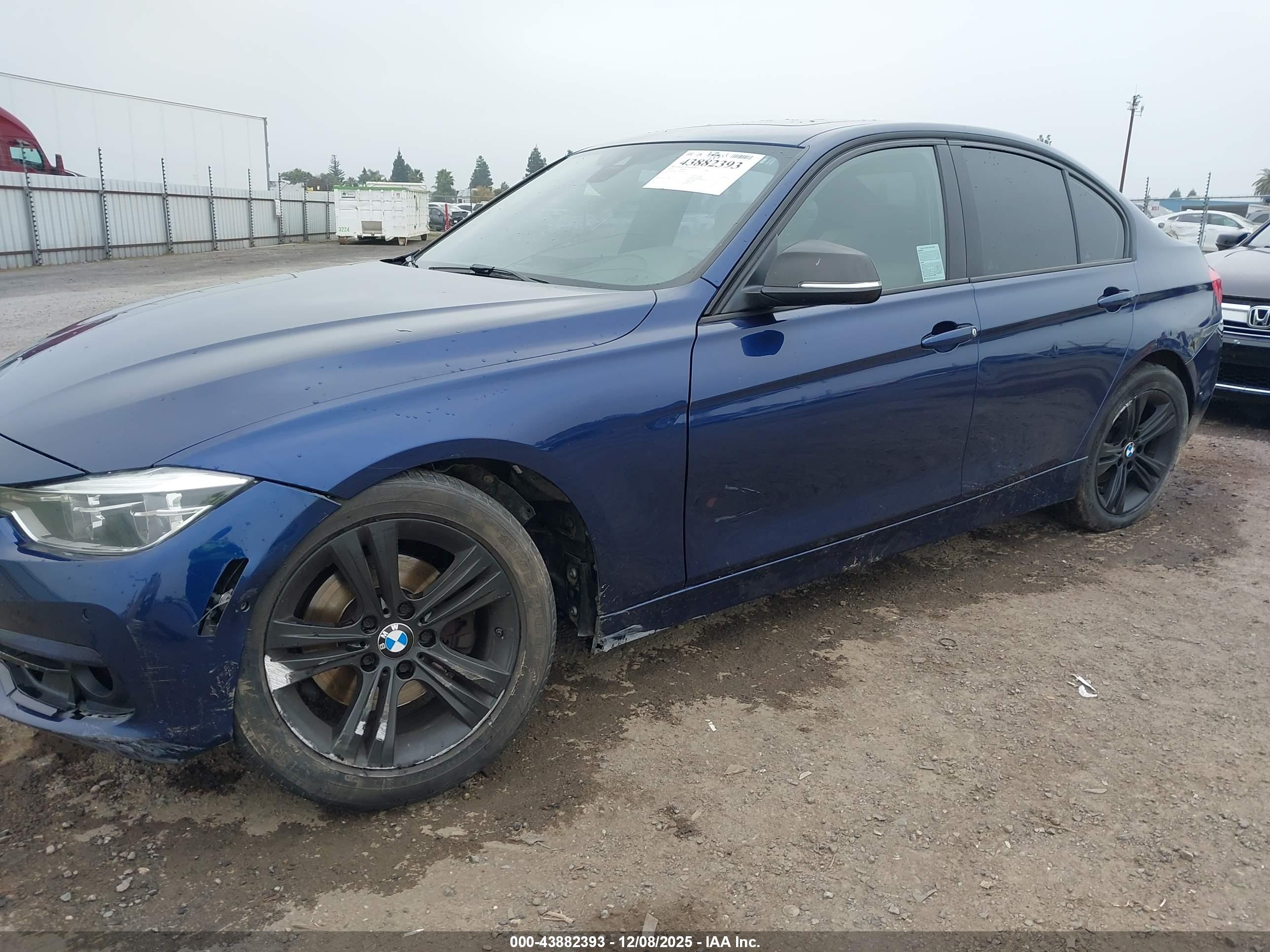 BMW 328I image 6