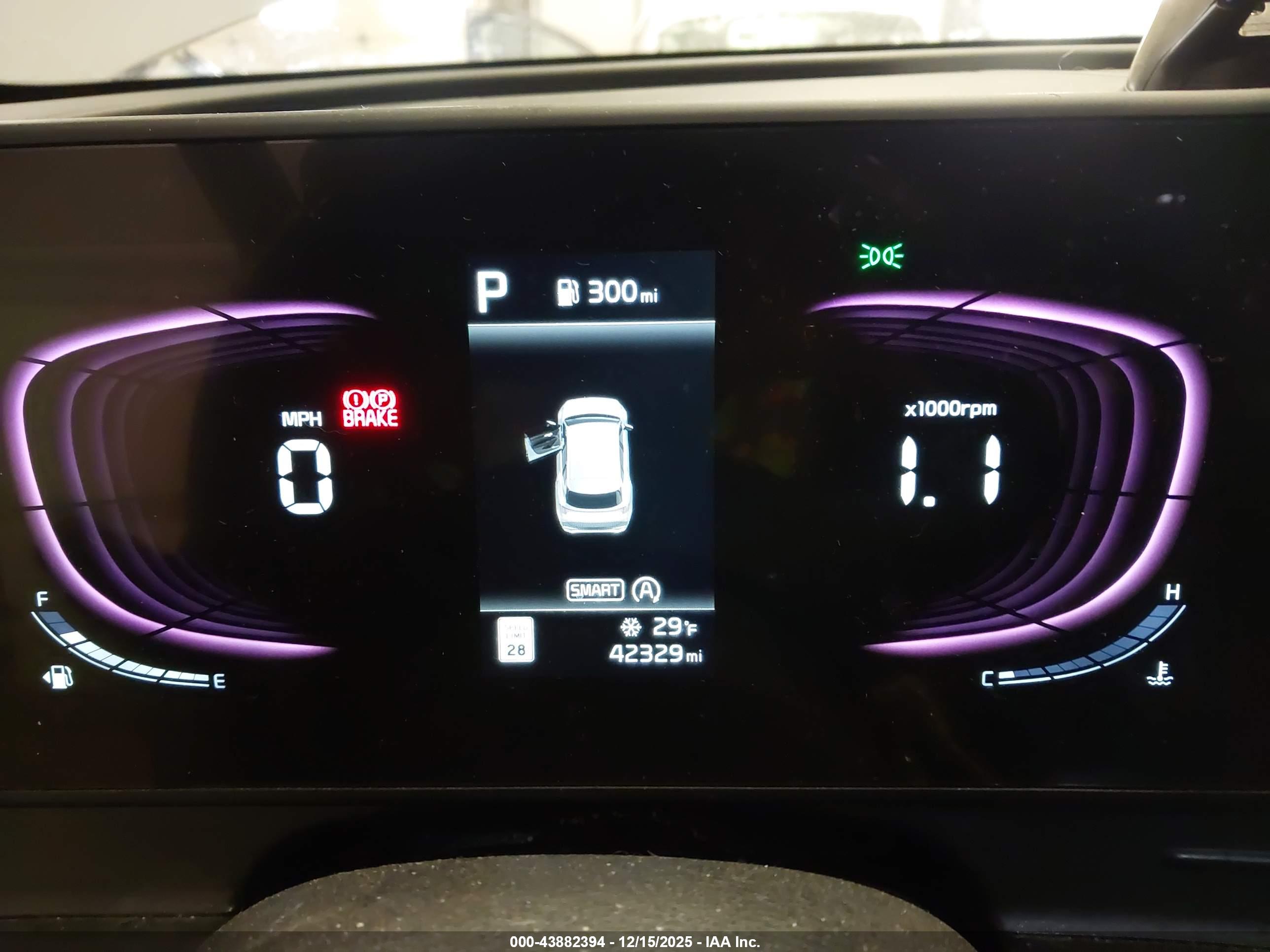KIA SPORTAGE image 7