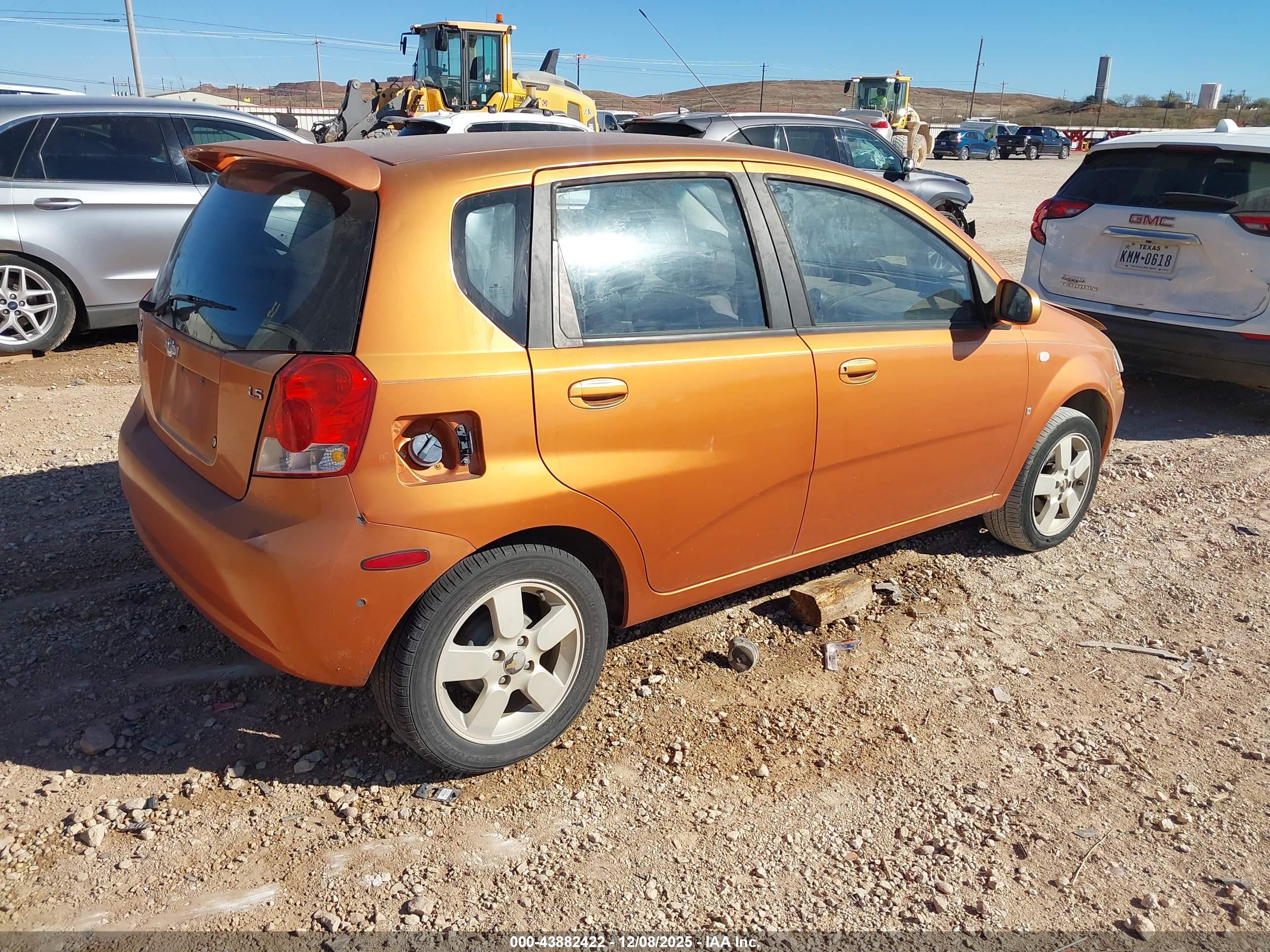 CHEVROLET AVEO image 4
