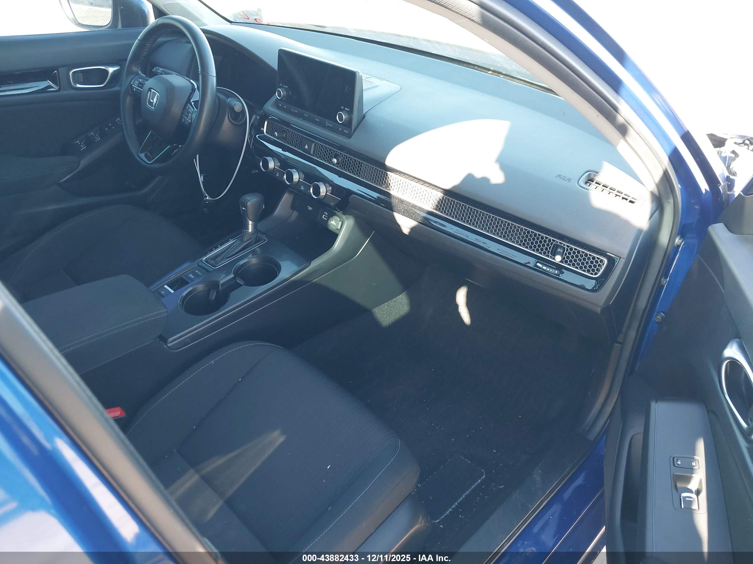 HONDA CIVIC image 5