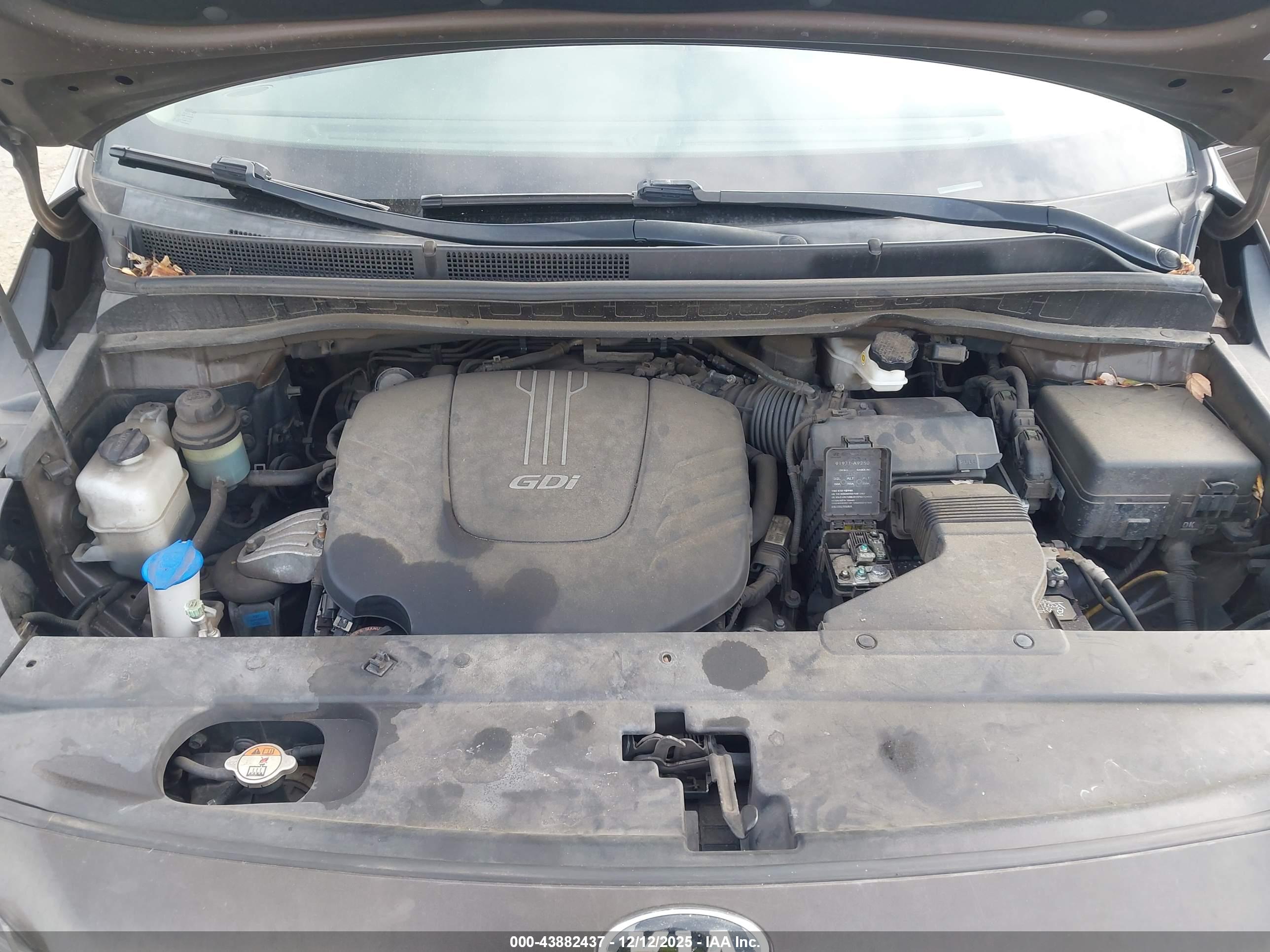 KIA SEDONA image 10