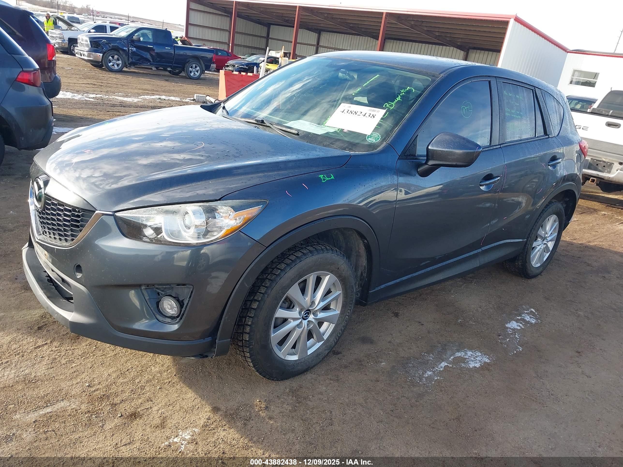 MAZDA CX-5 image 2