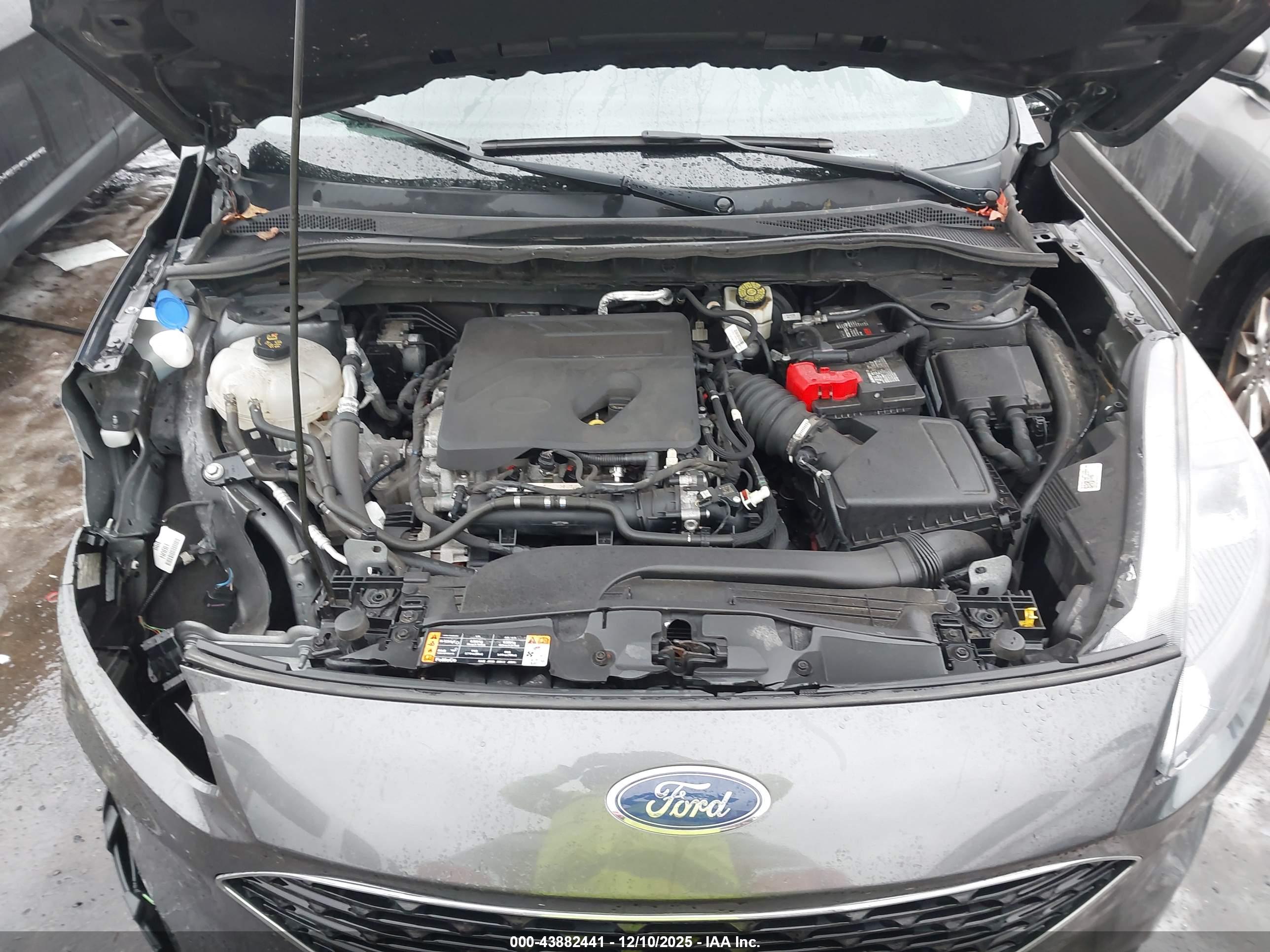 FORD ESCAPE image 10