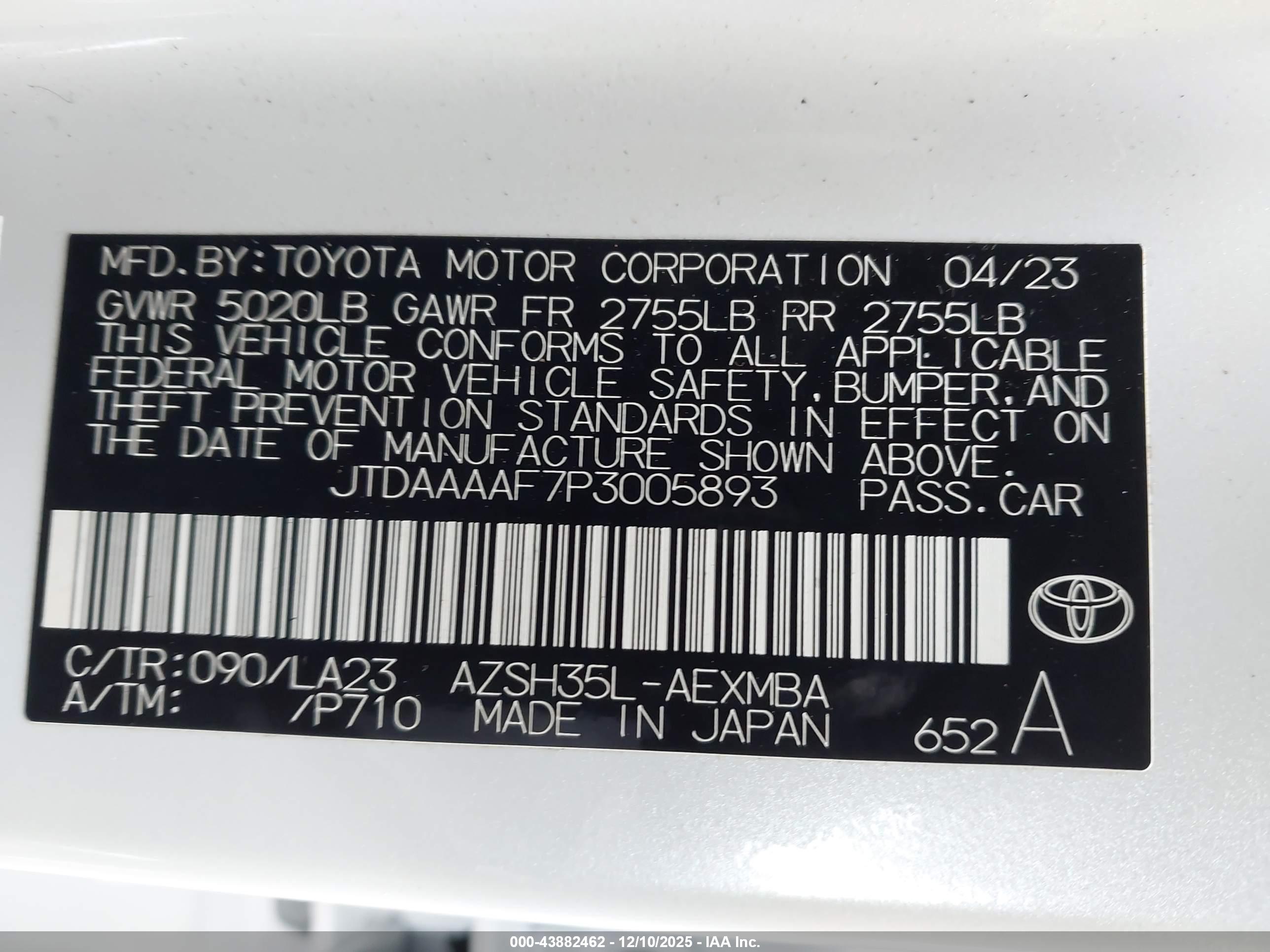TOYOTA CROWN image 9