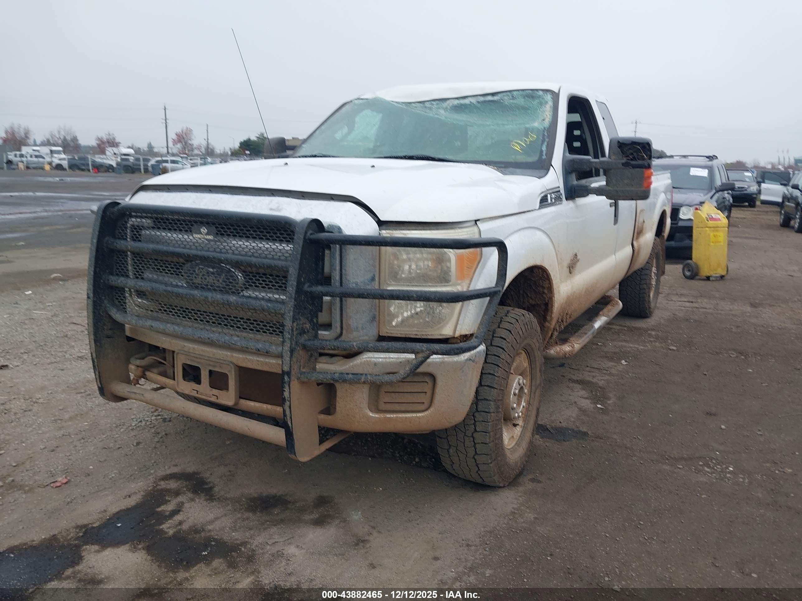 FORD F-350 image 2