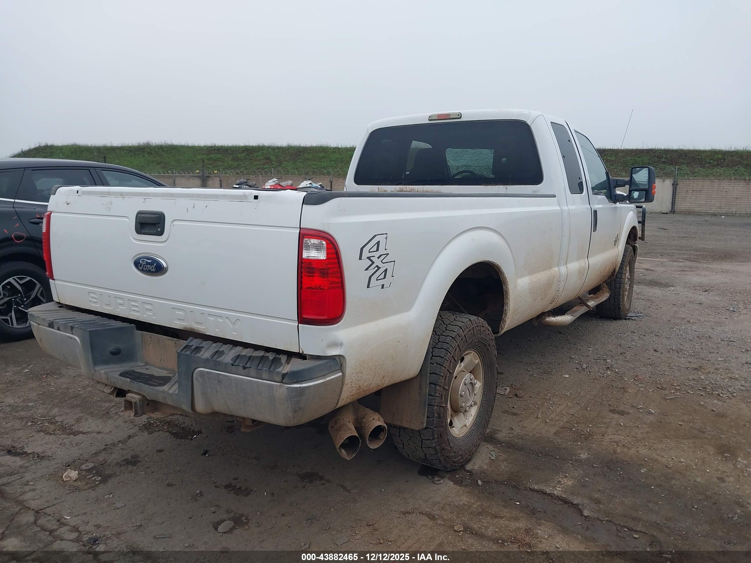 FORD F-350 image 4