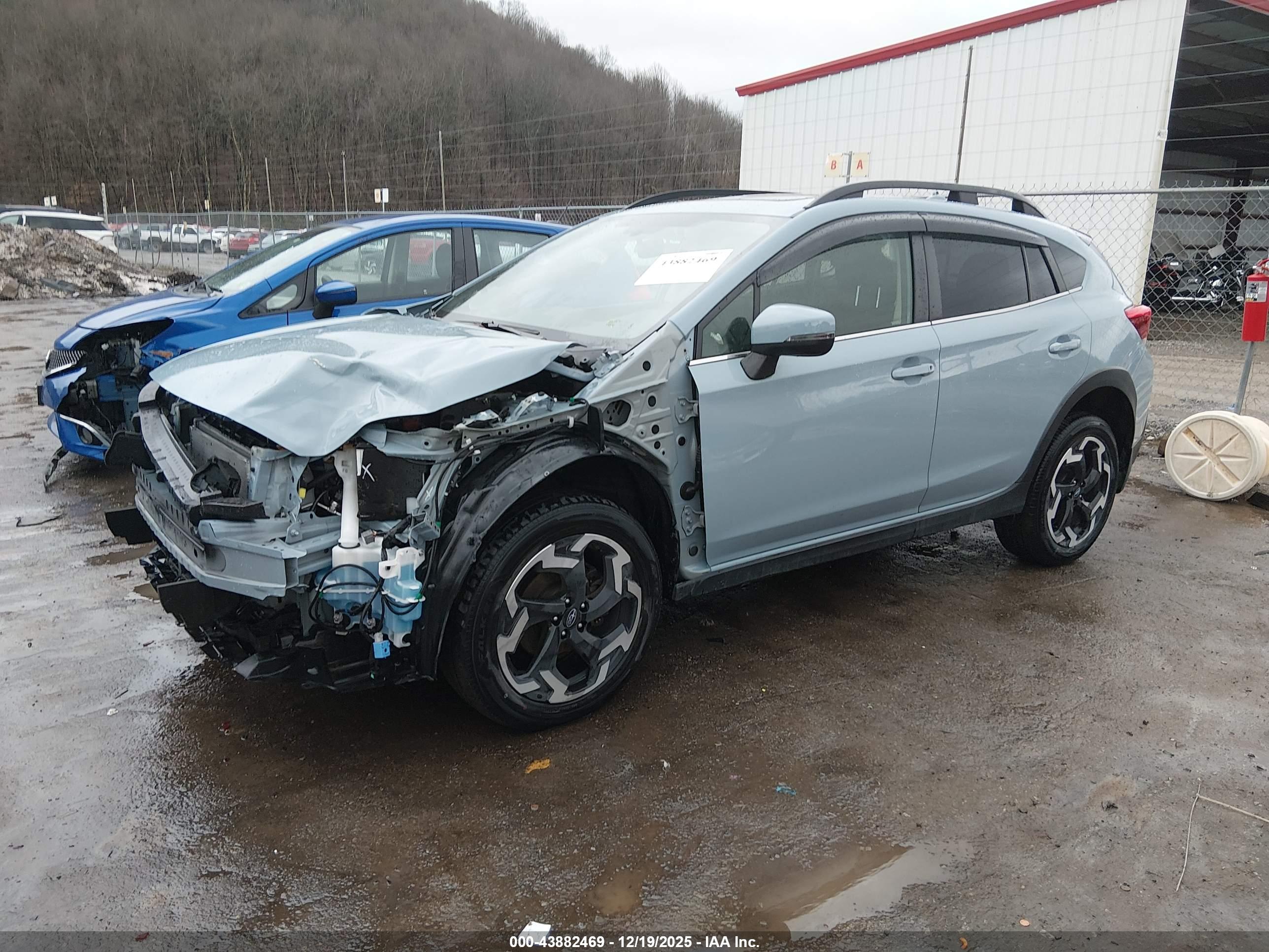 SUBARU CROSSTREK image 2