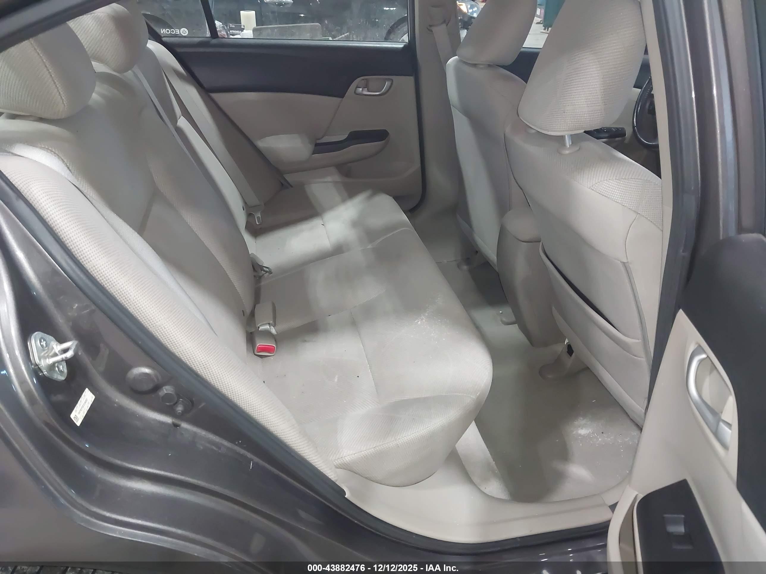 HONDA CIVIC image 8