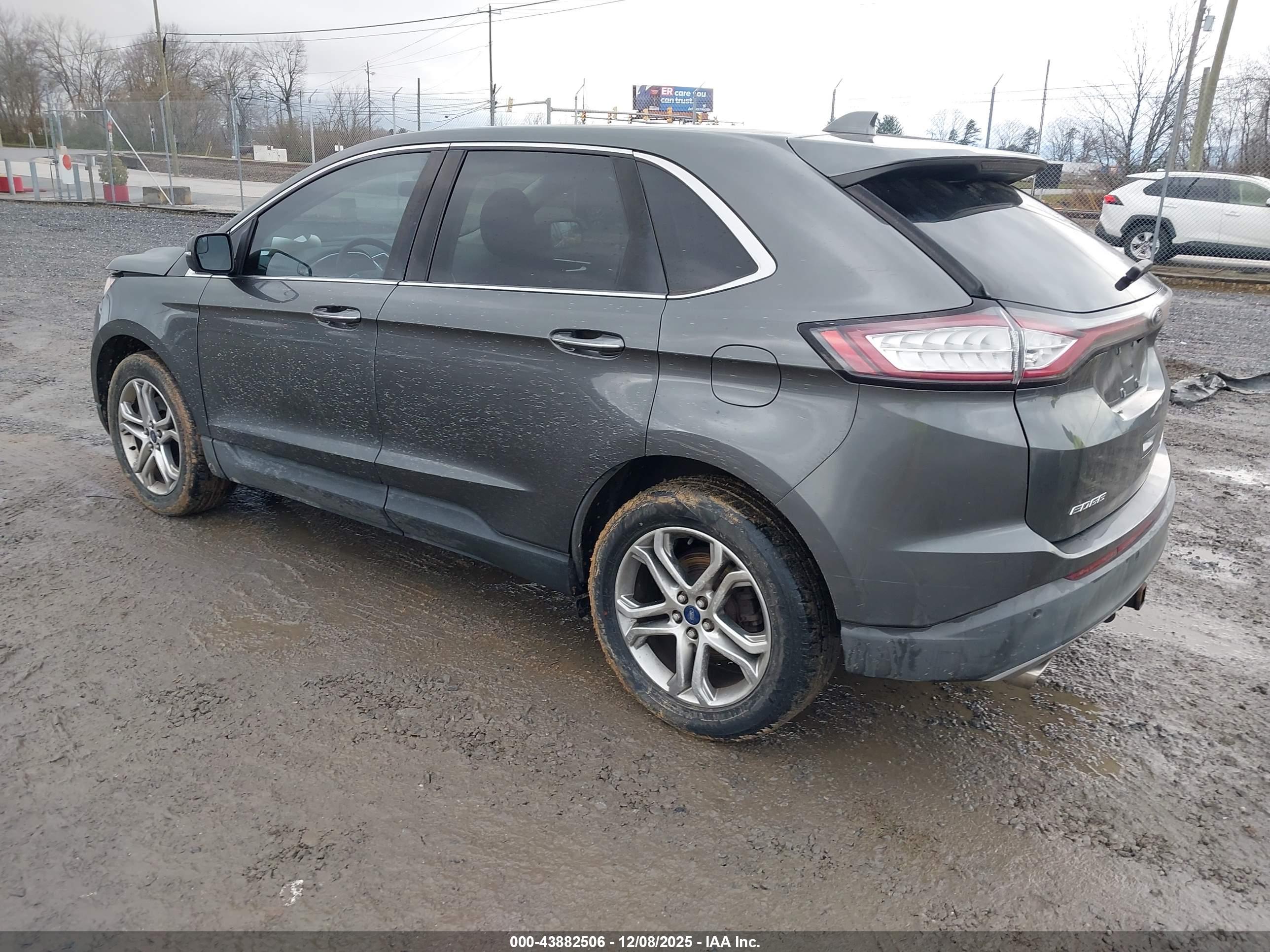 FORD EDGE image 3