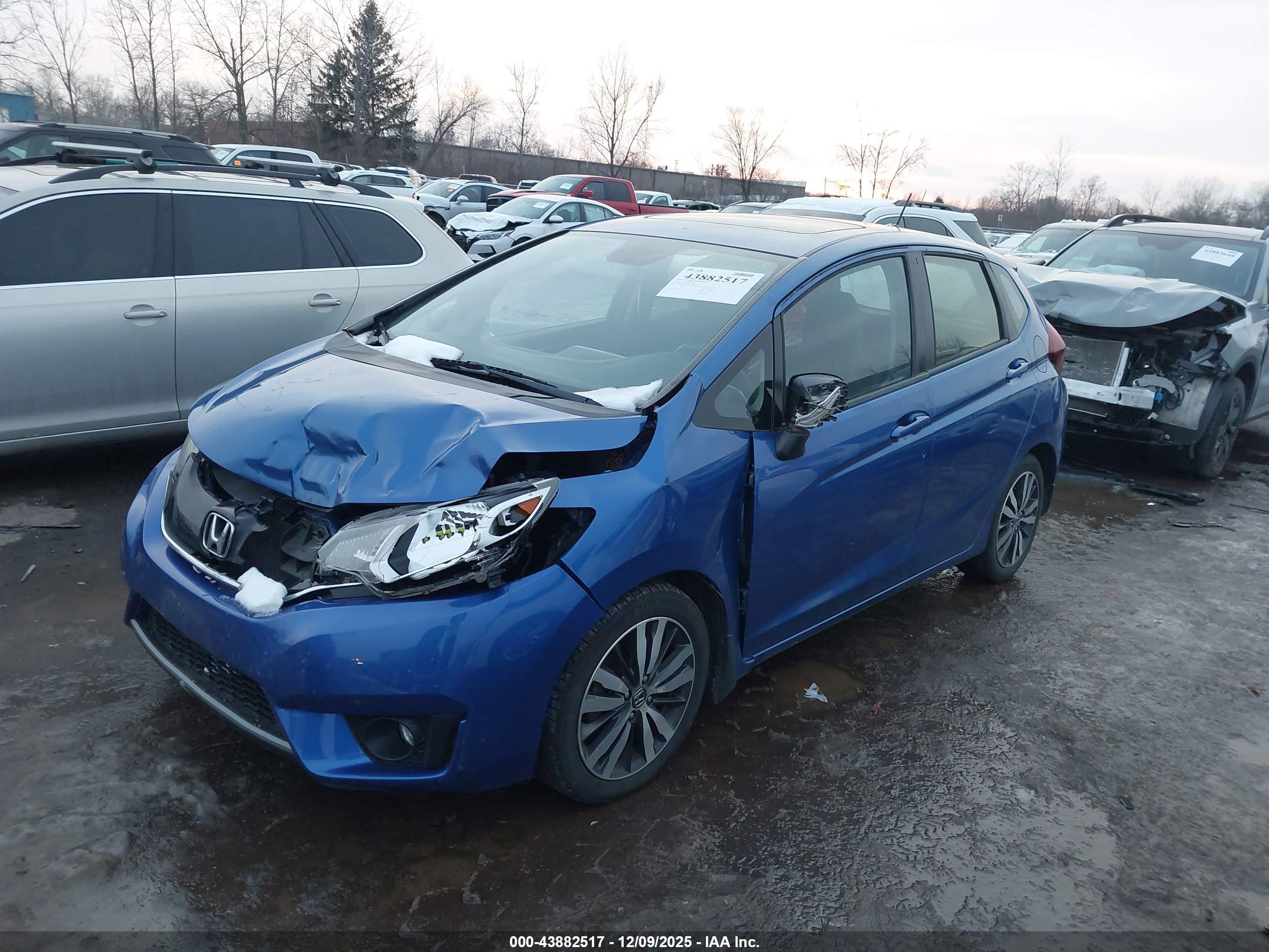 HONDA FIT image 2