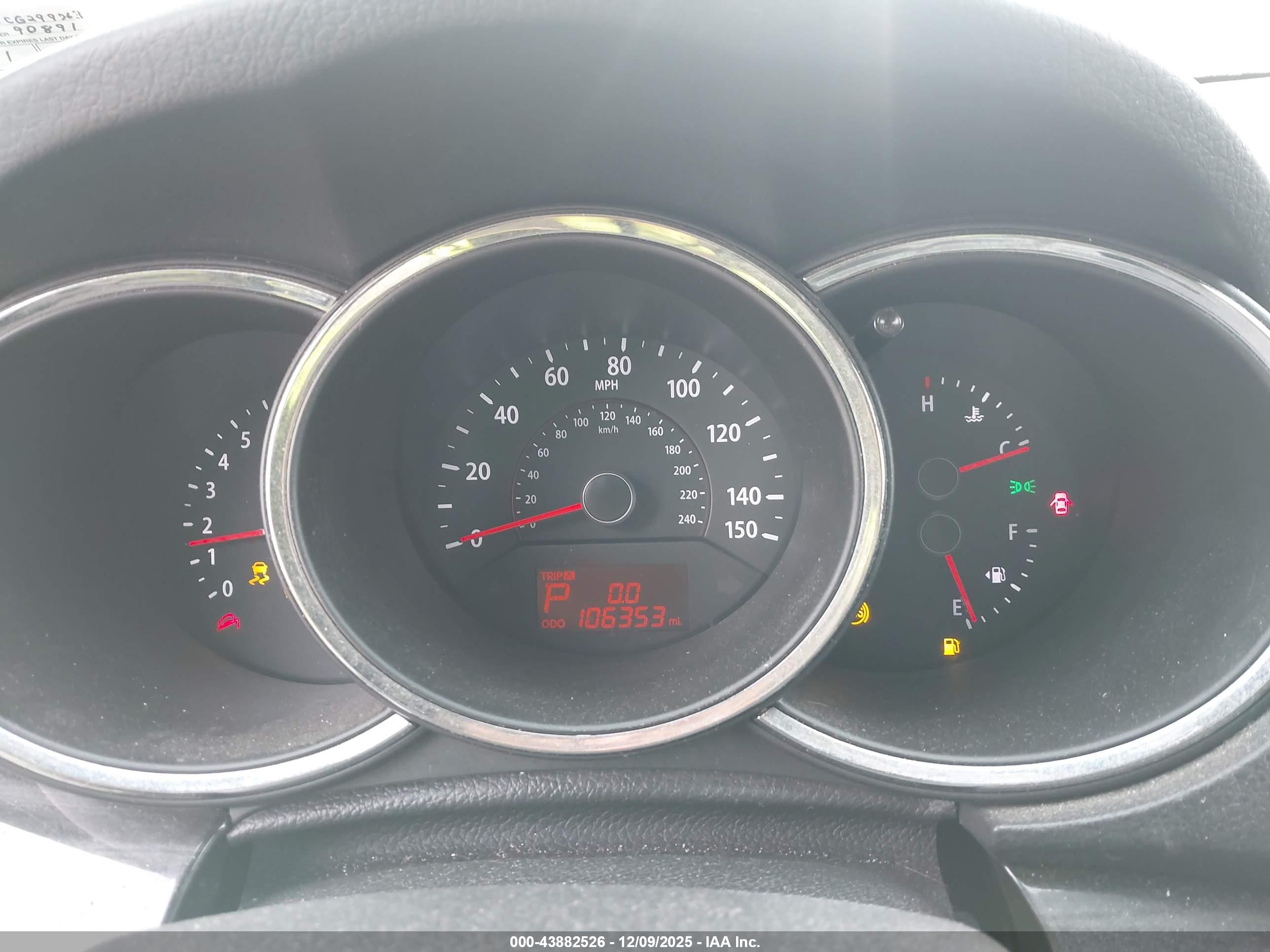 KIA SORENTO image 7
