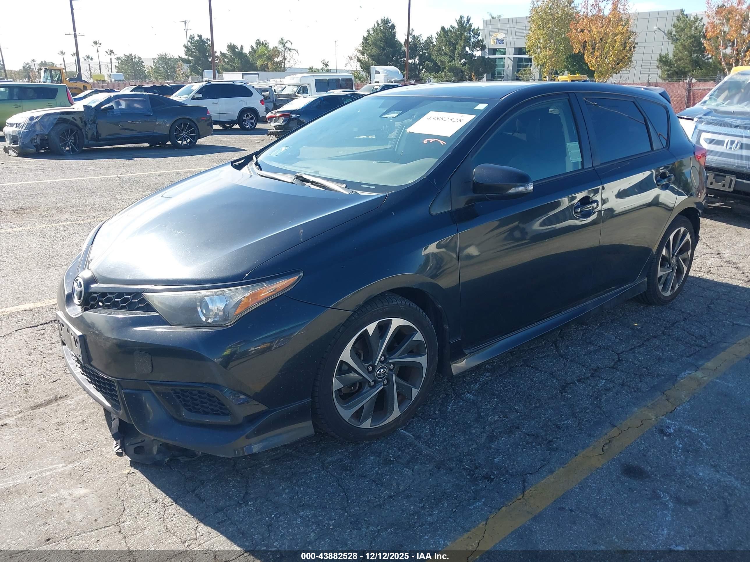 TOYOTA COROLLA image 2