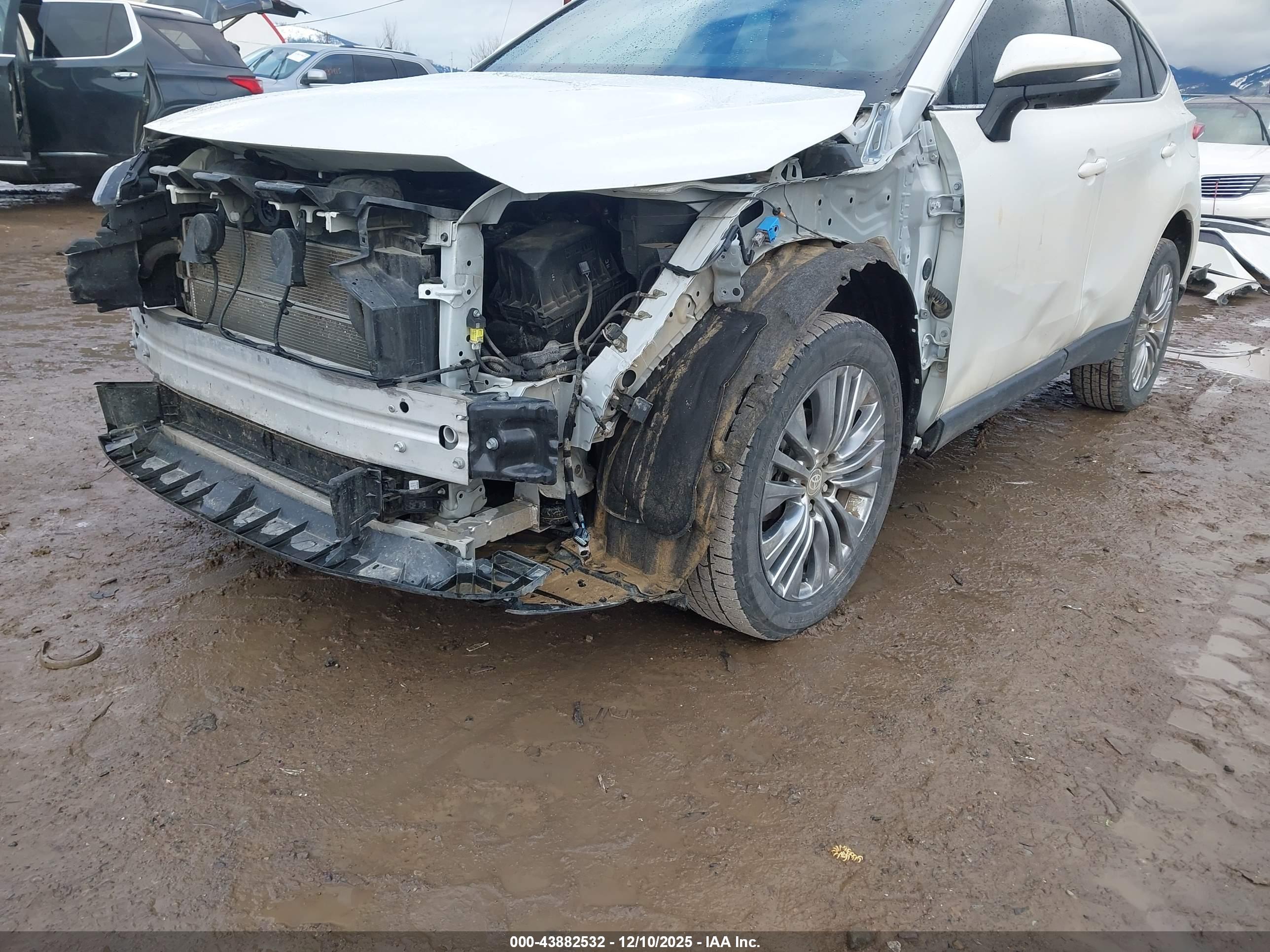 TOYOTA VENZA image 6