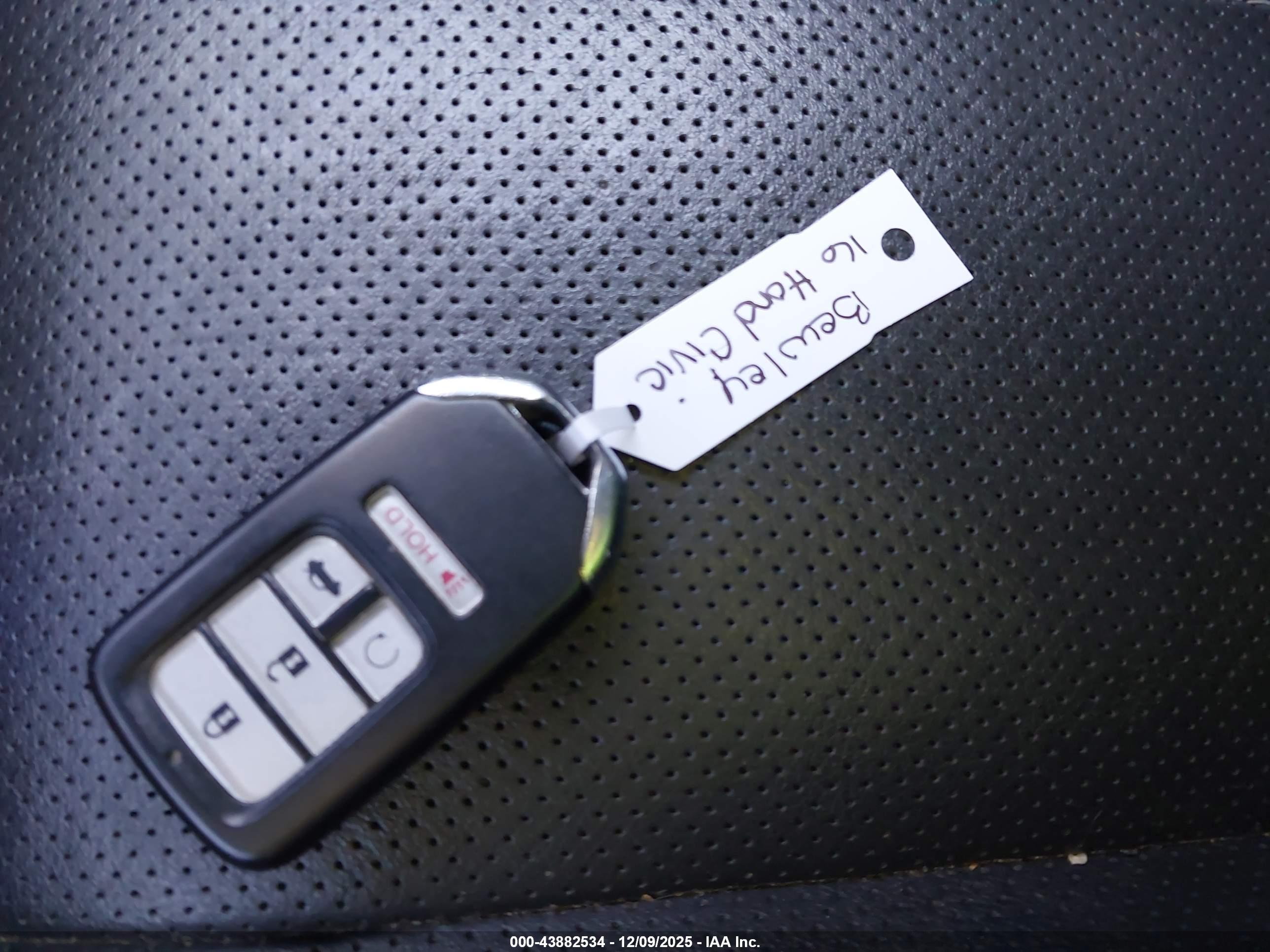 HONDA CIVIC image 11