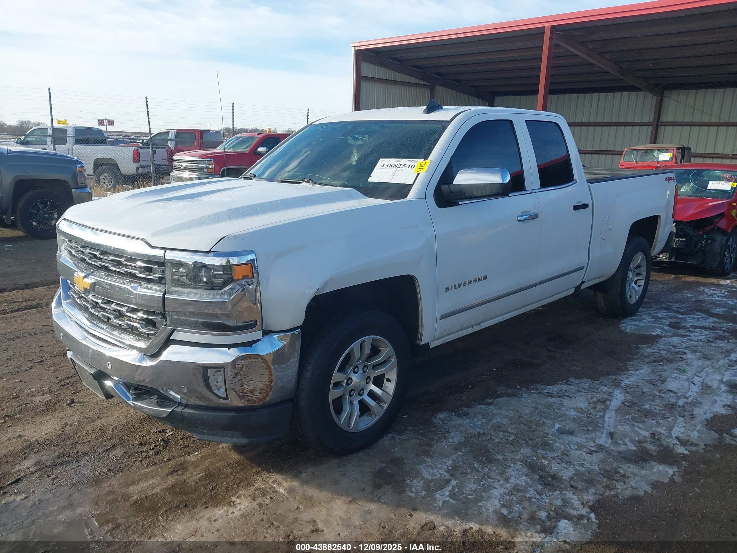 CHEVROLET SILVERADO image 2