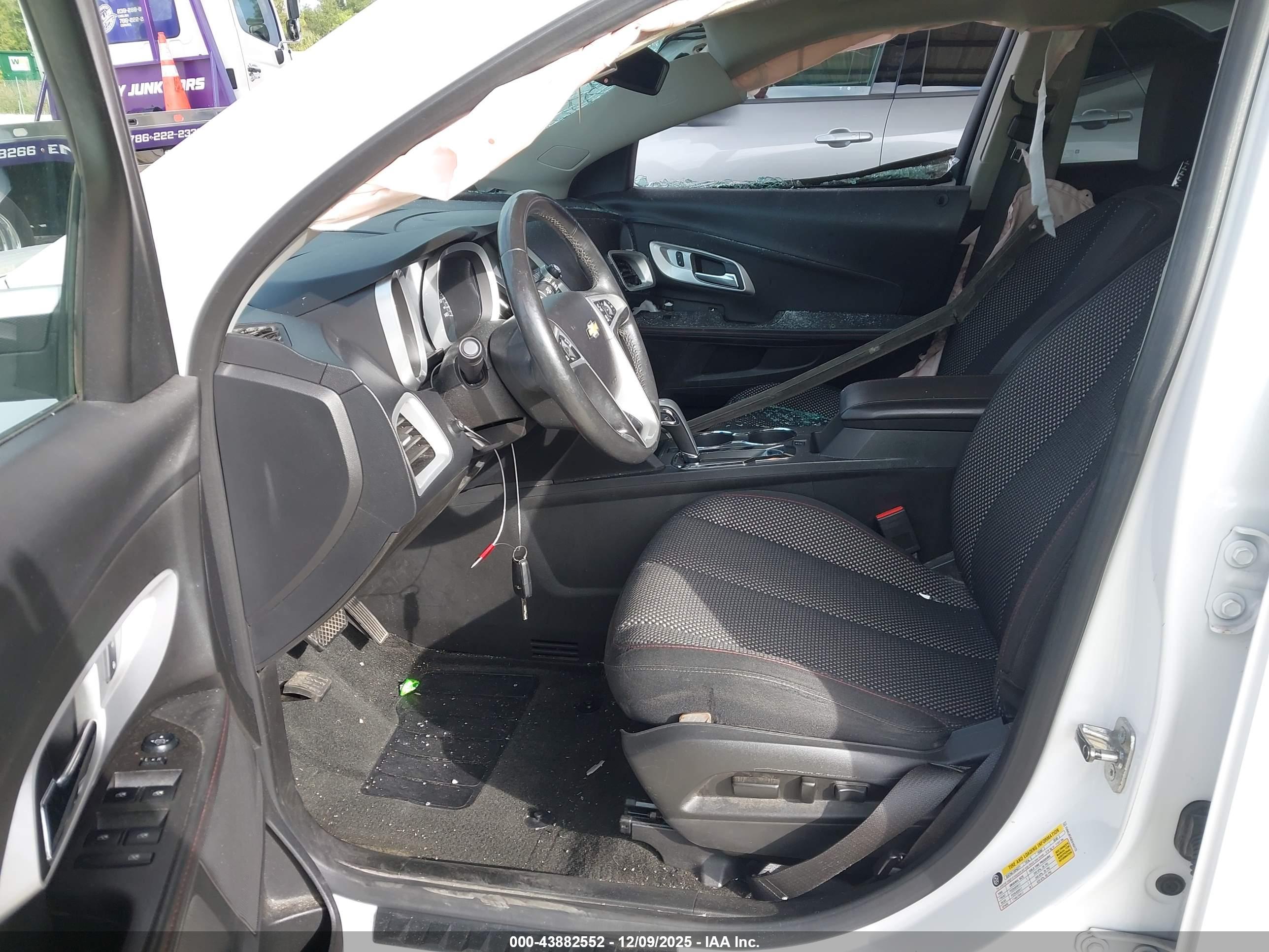 CHEVROLET EQUINOX image 5
