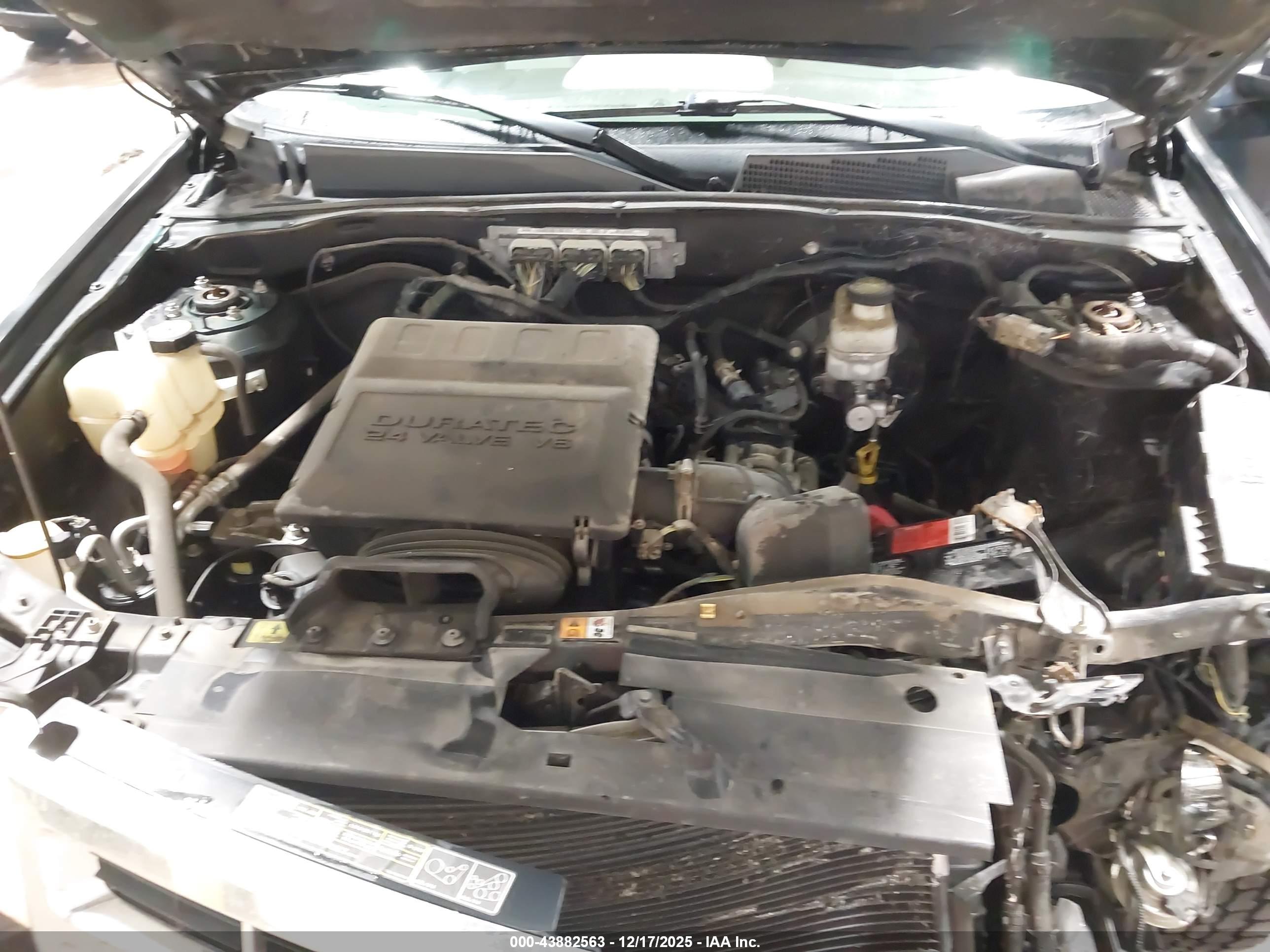 FORD ESCAPE image 10