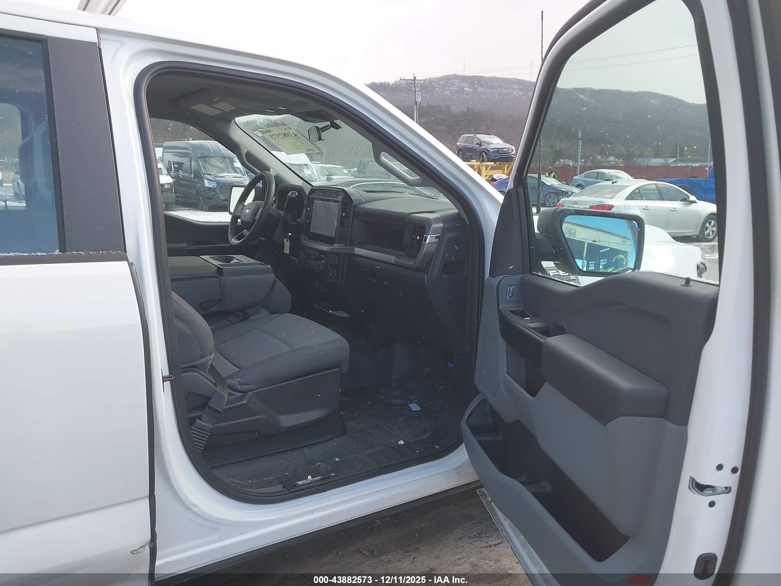 FORD F-150 image 5