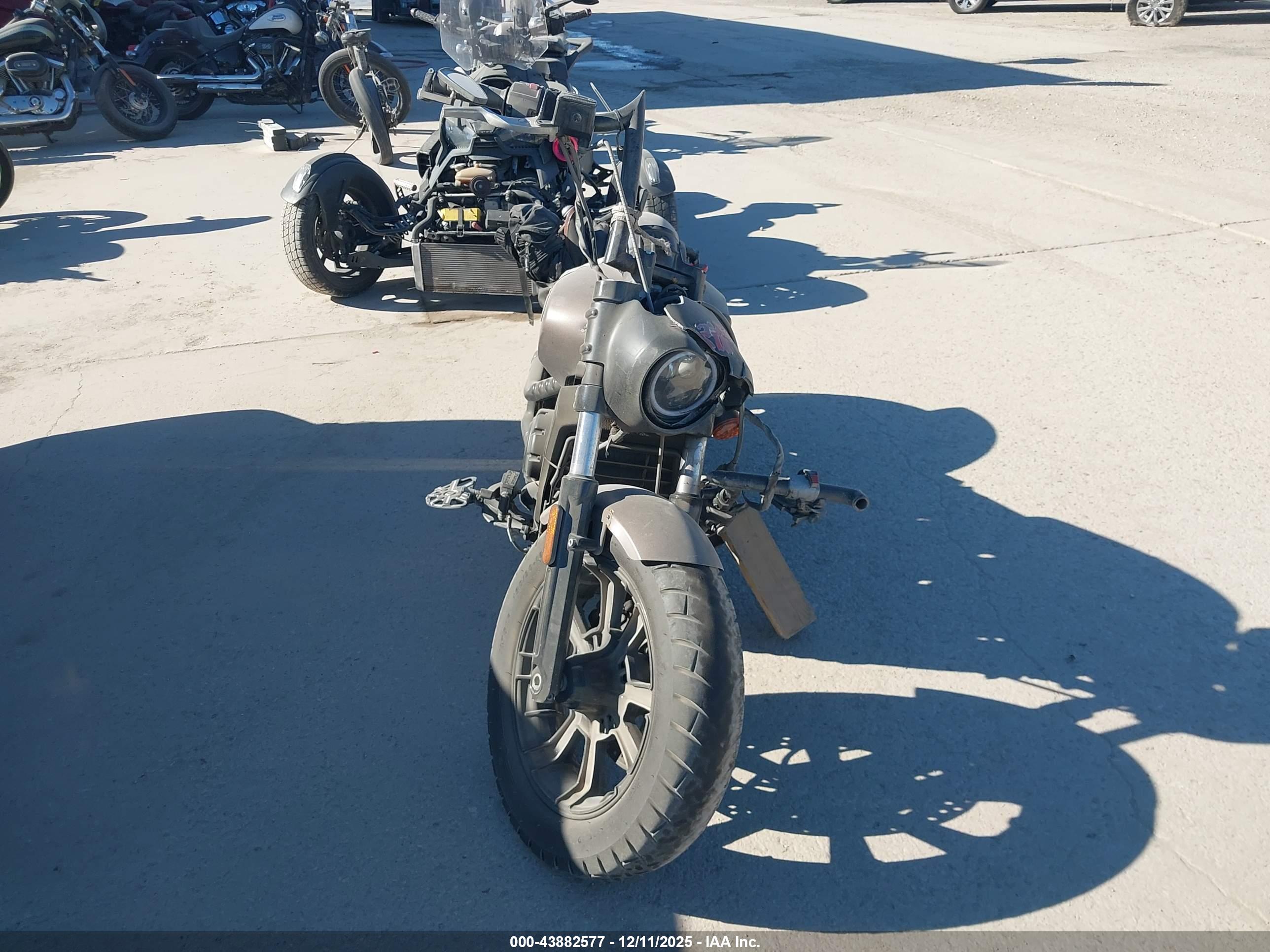 INDIAN MOTORCYCLE image 5