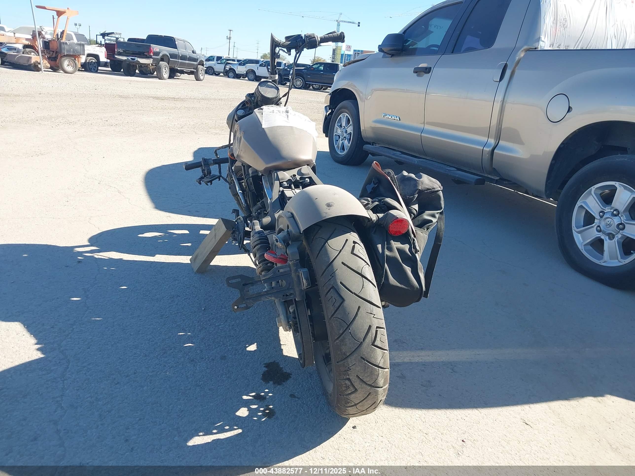 INDIAN MOTORCYCLE image 6