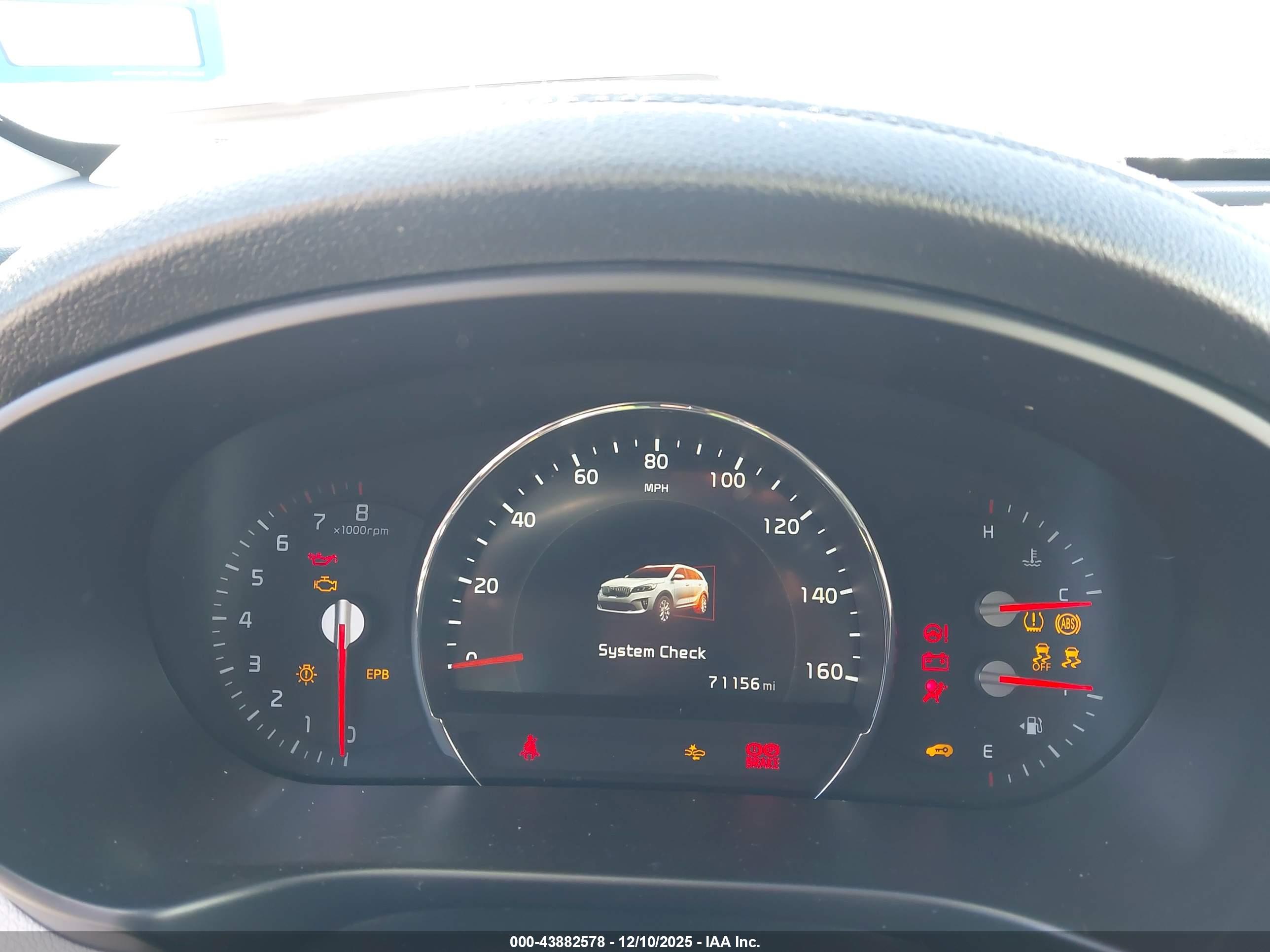 KIA SORENTO image 7