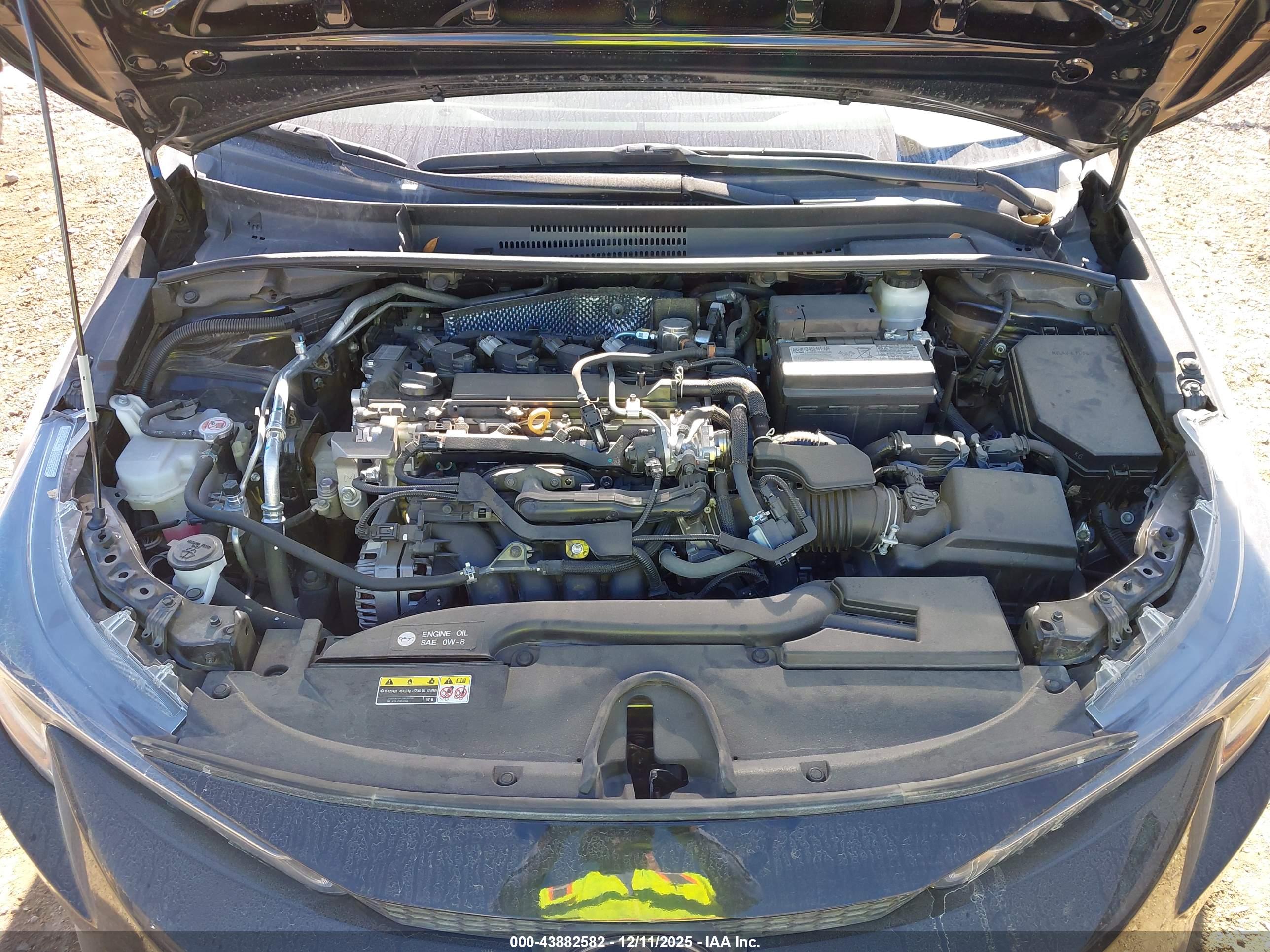 TOYOTA COROLLA image 10
