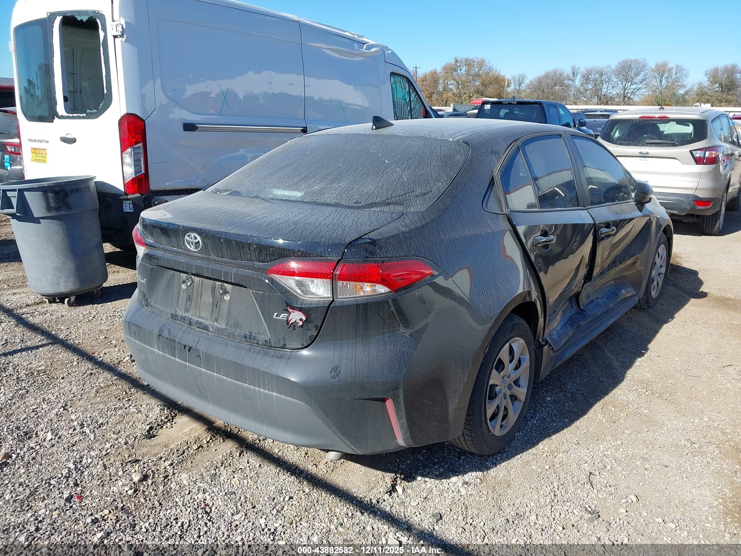 TOYOTA COROLLA image 4