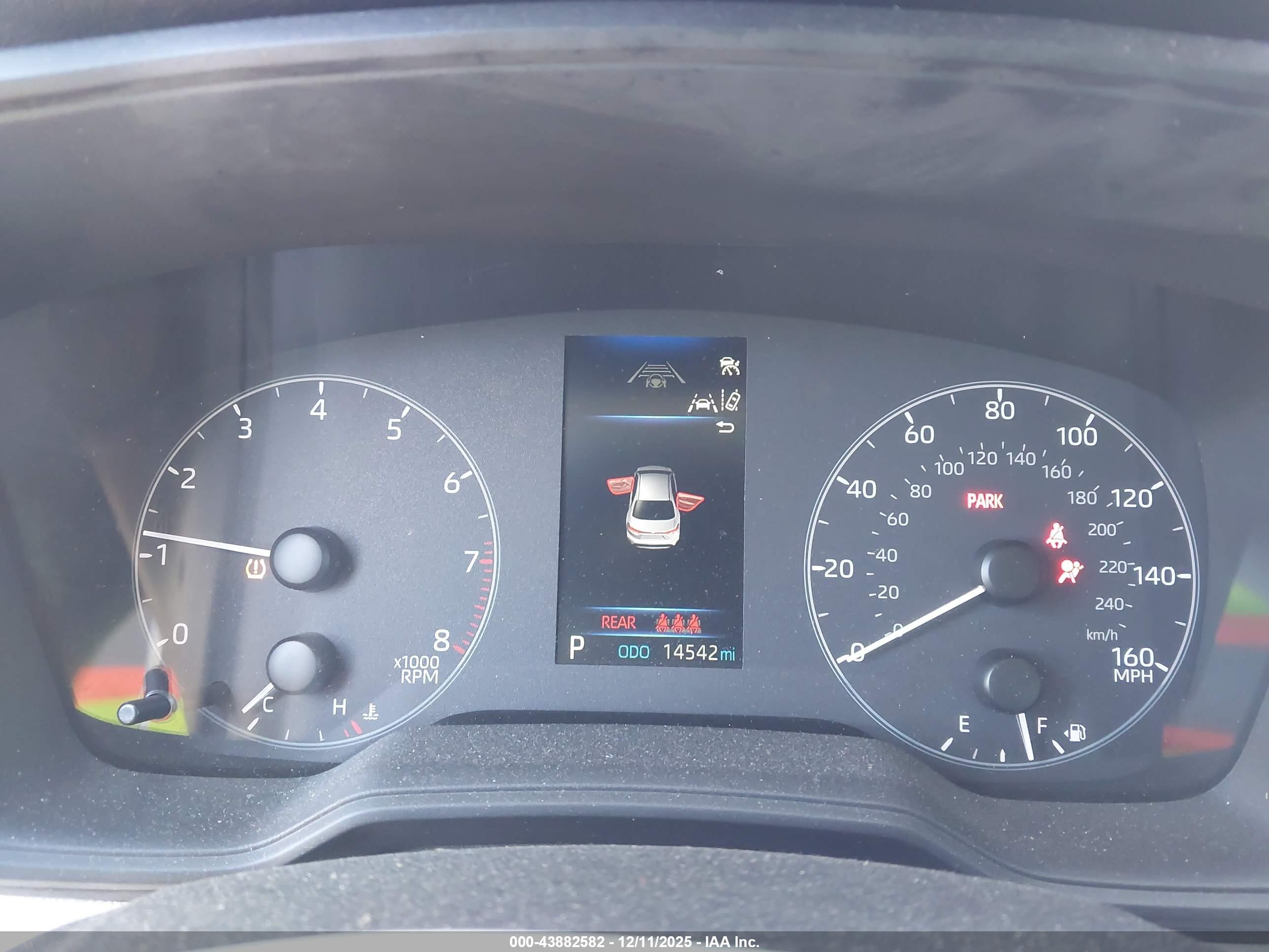TOYOTA COROLLA image 7