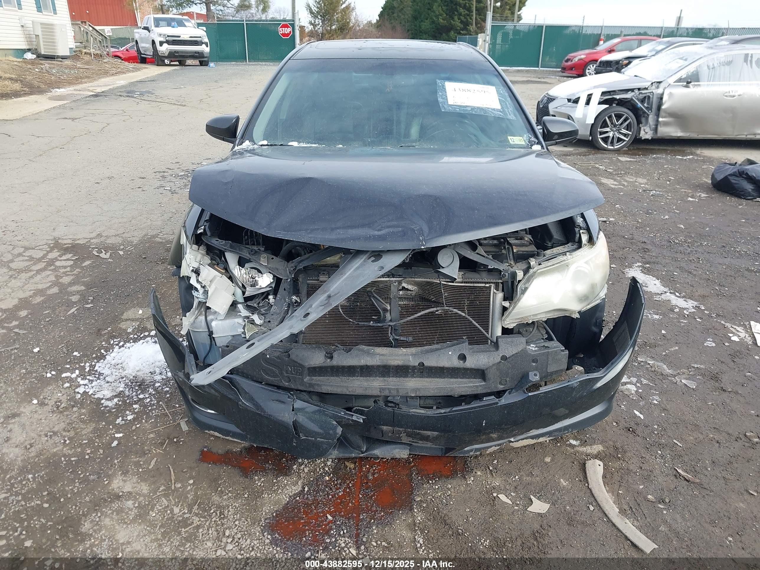 TOYOTA CAMRY image 6
