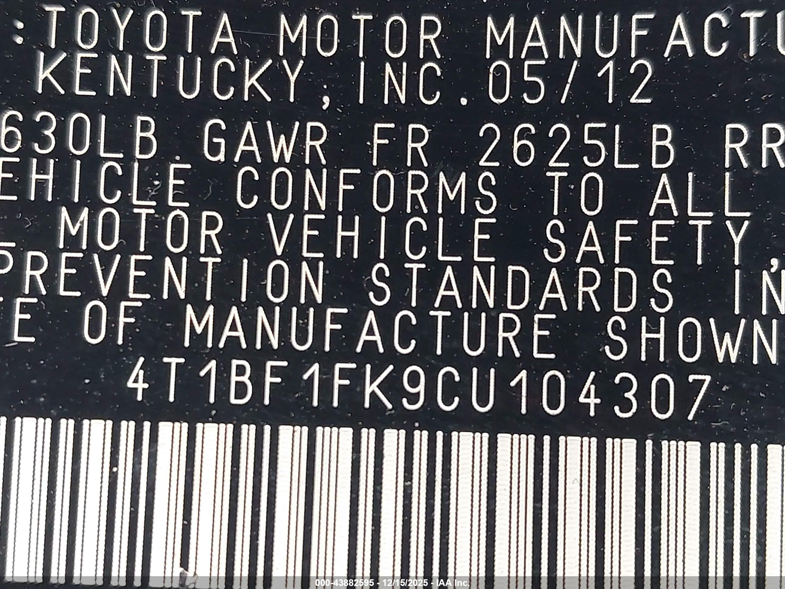 TOYOTA CAMRY image 9