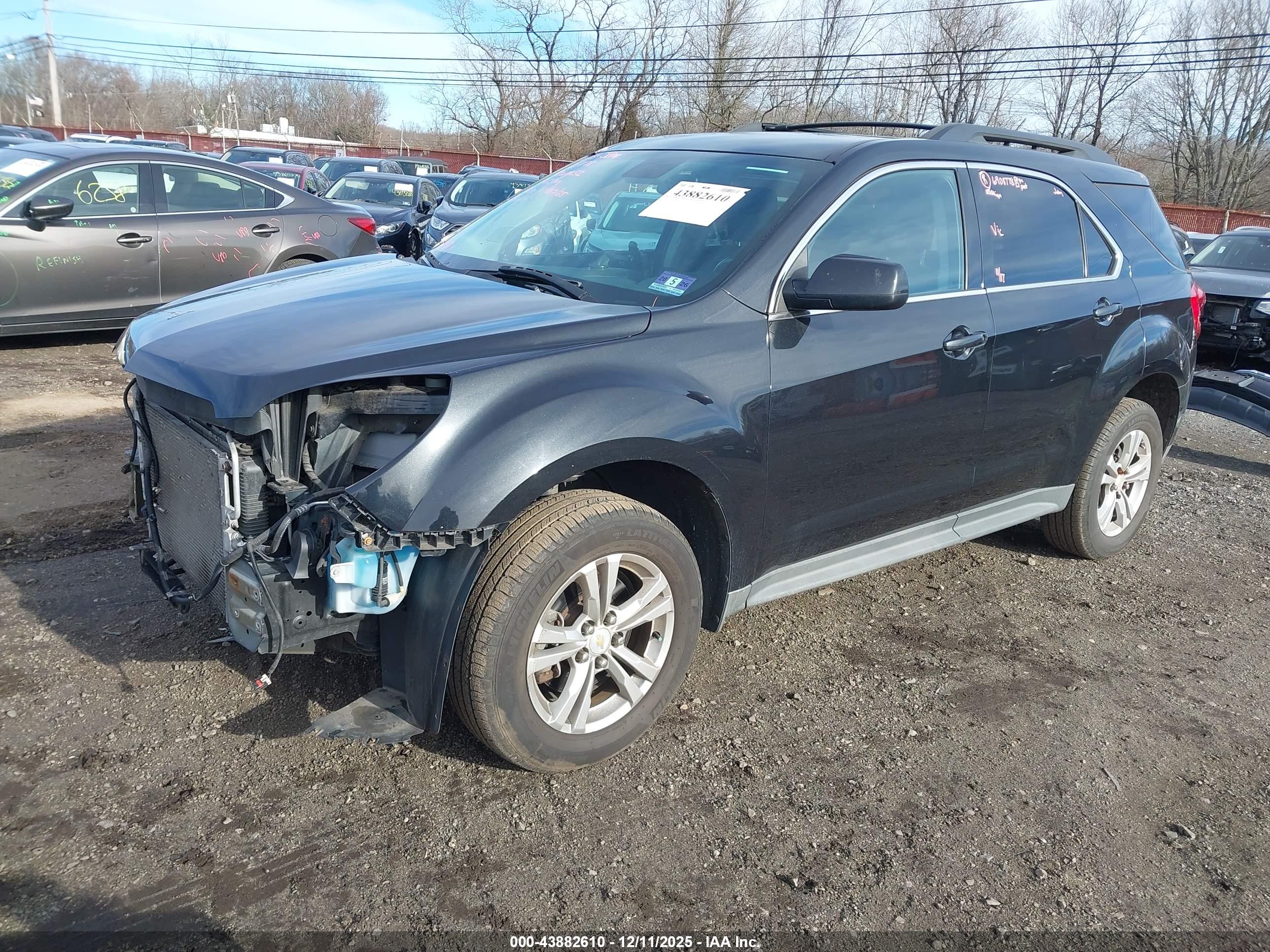 CHEVROLET EQUINOX image 2