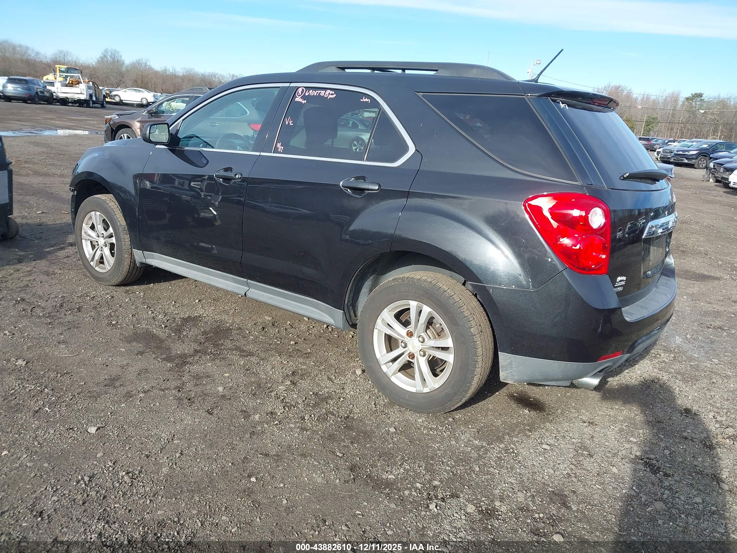 CHEVROLET EQUINOX image 3