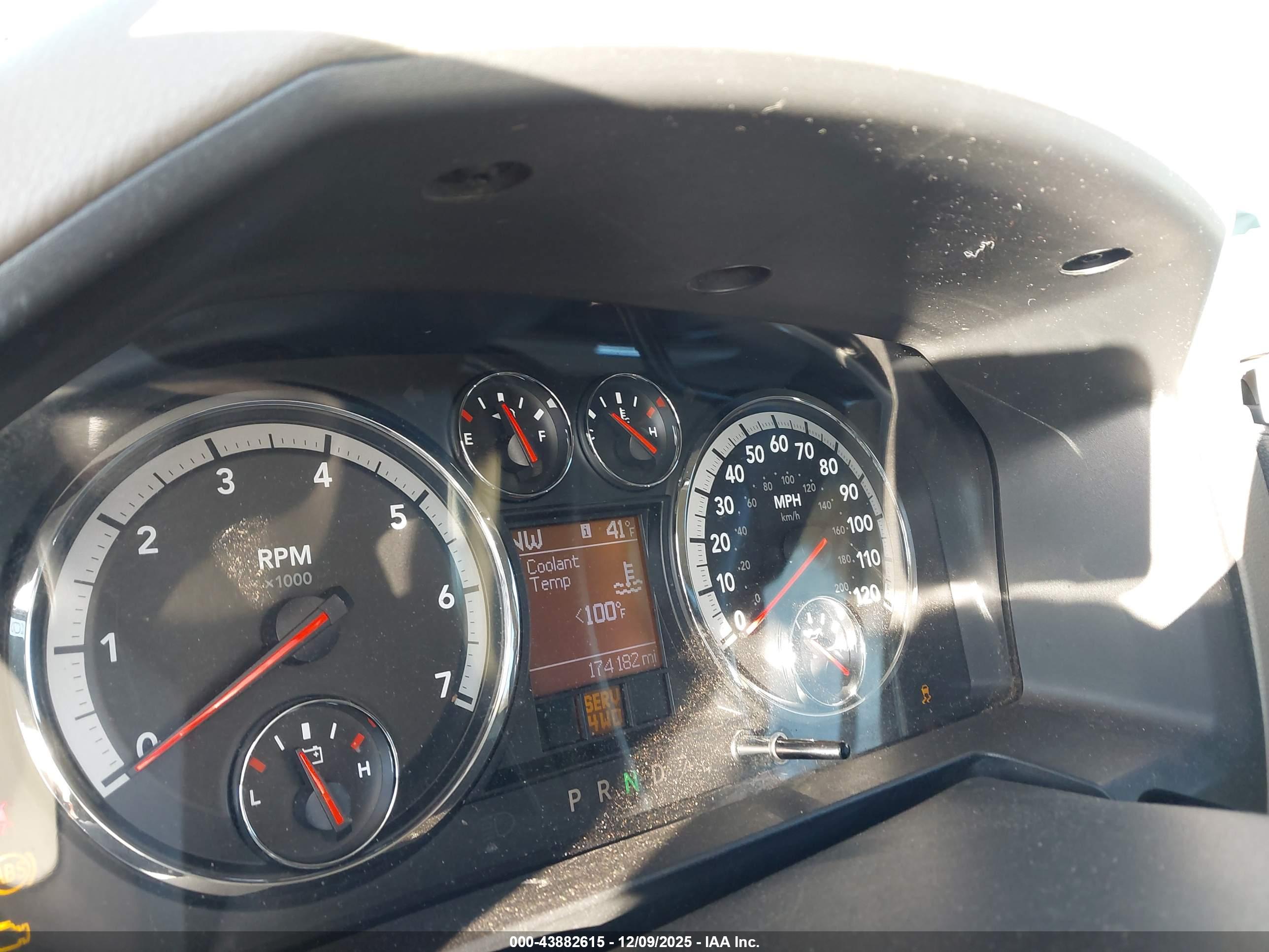 RAM 2500 image 7